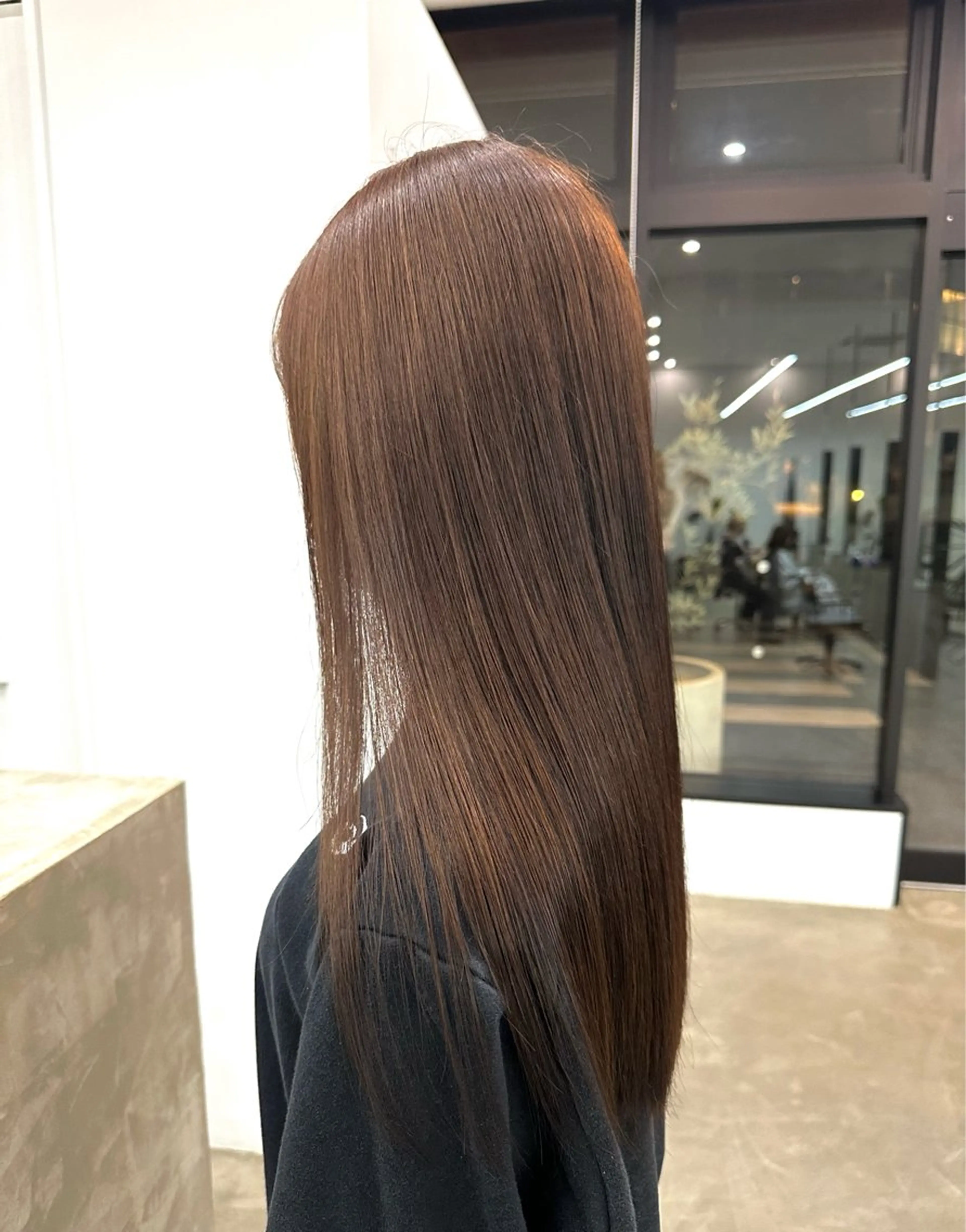 ロング YOSHINO AIKOのヘアスタイル