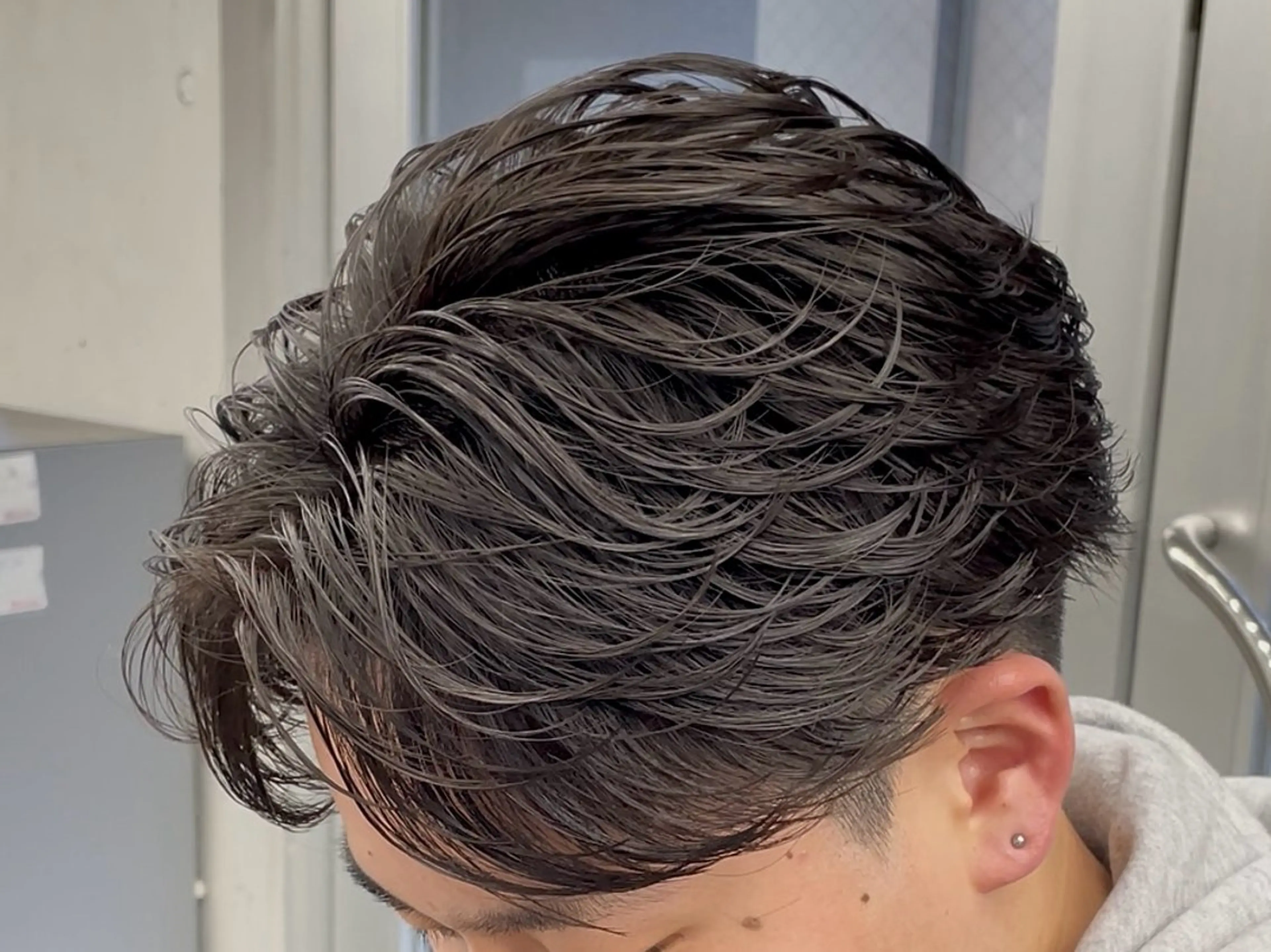 パーマ メンズ フェザーパーマ メンズパーマ カット パーマ トリートメント 🔱OVARL🔱 メンズパーマ/たいがのヘアスタイル