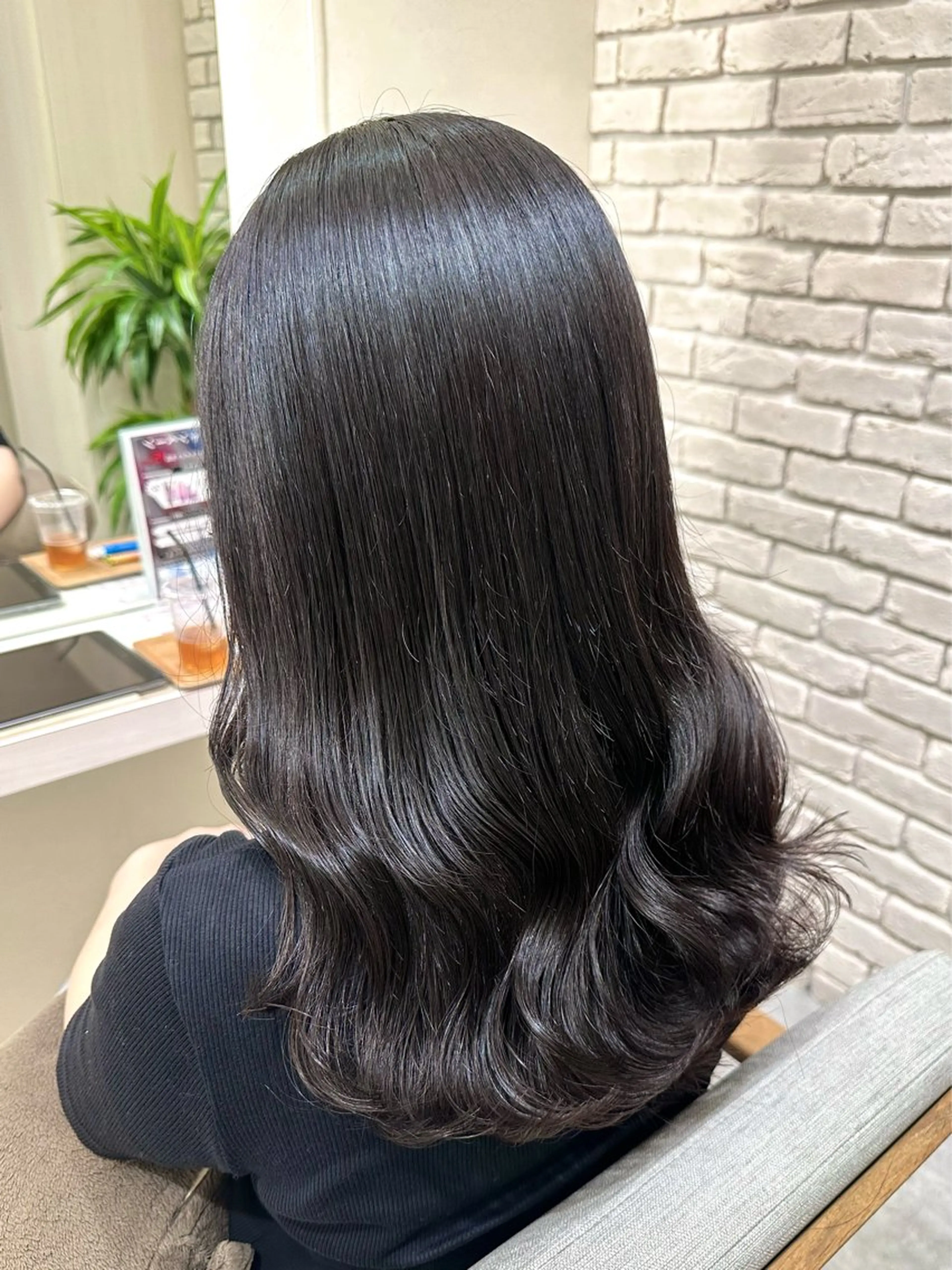 セミロング カット ヘアカラー トリートメント 髪質改善&ヘアケア 永山若奈のヘアスタイル