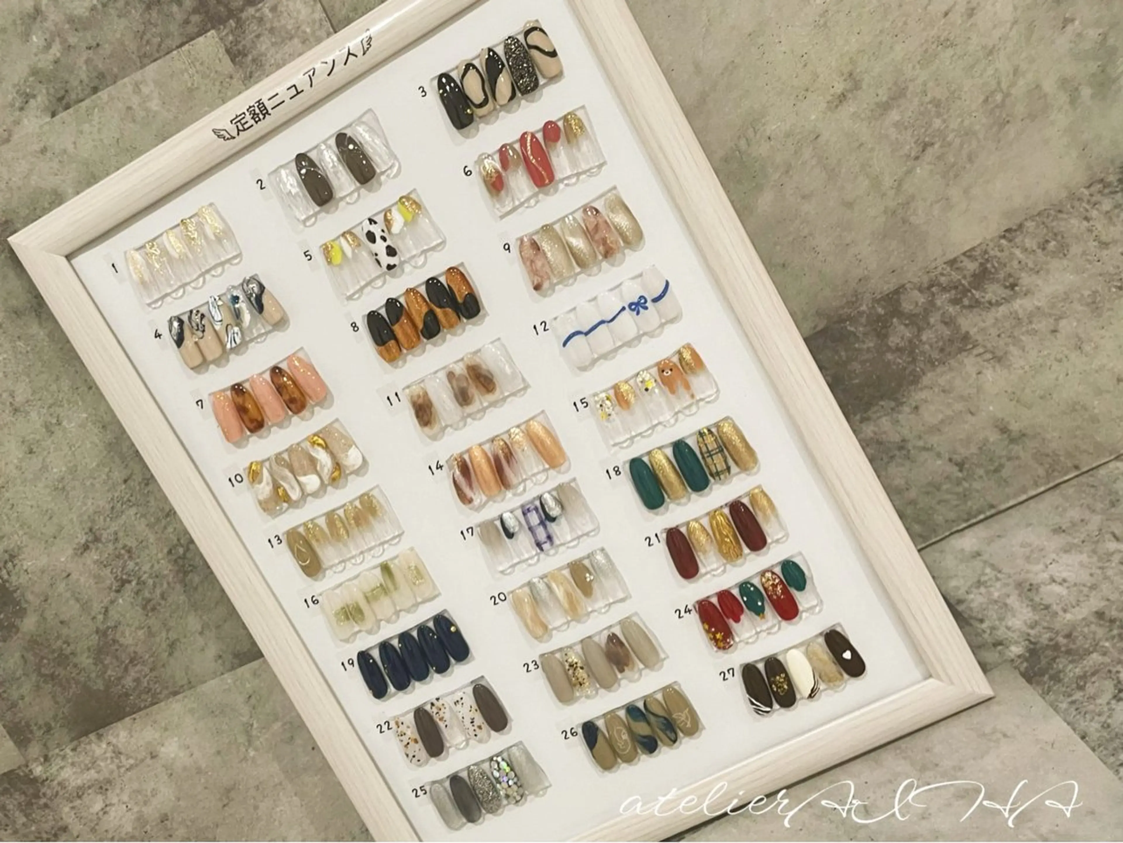 平日限定【ハンド・オフ込】27種類から選べる♪定額制ニュアンスネイル¥6900→¥5900の写真