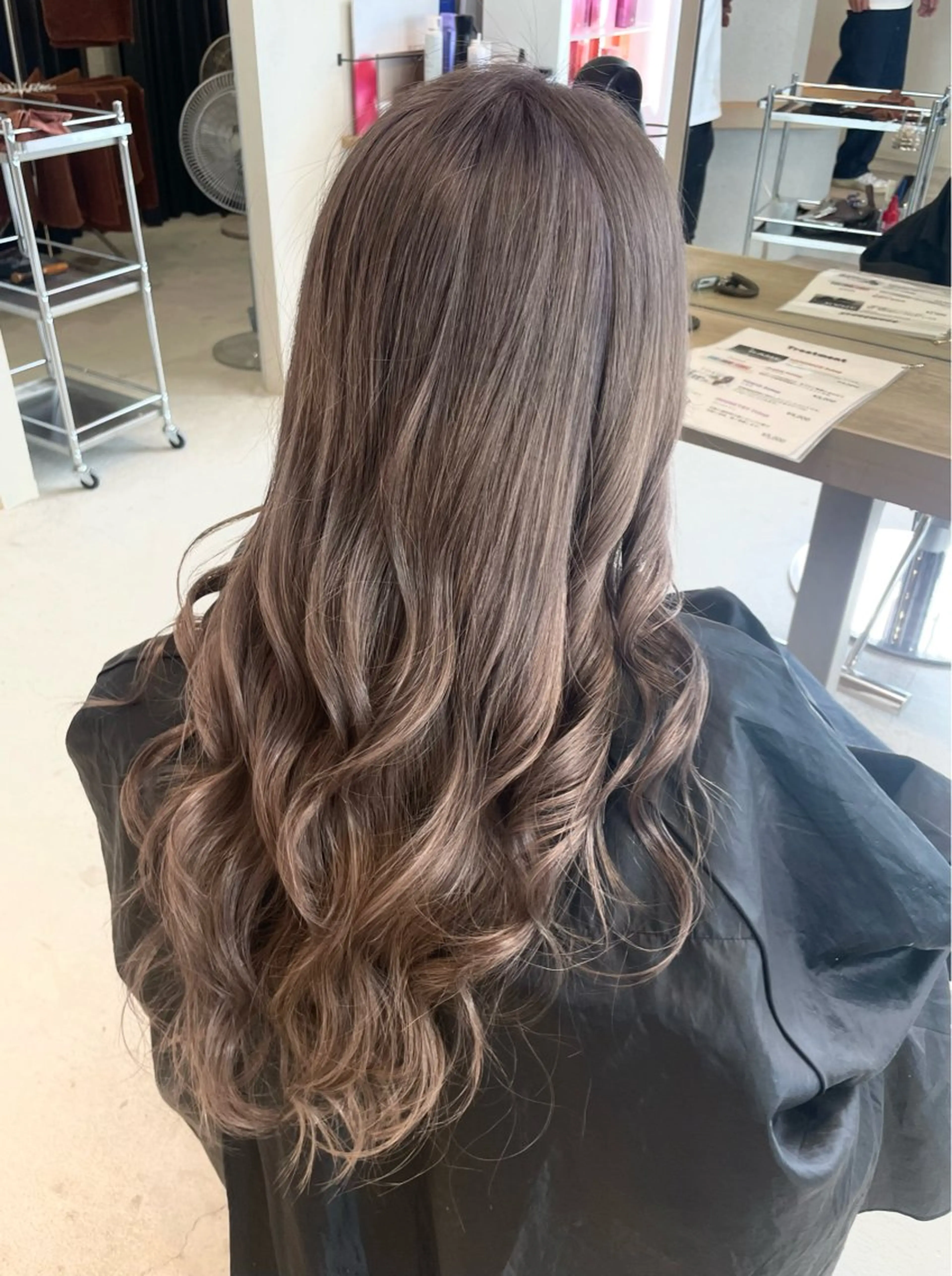 ロング AKI 🐉のヘアスタイル