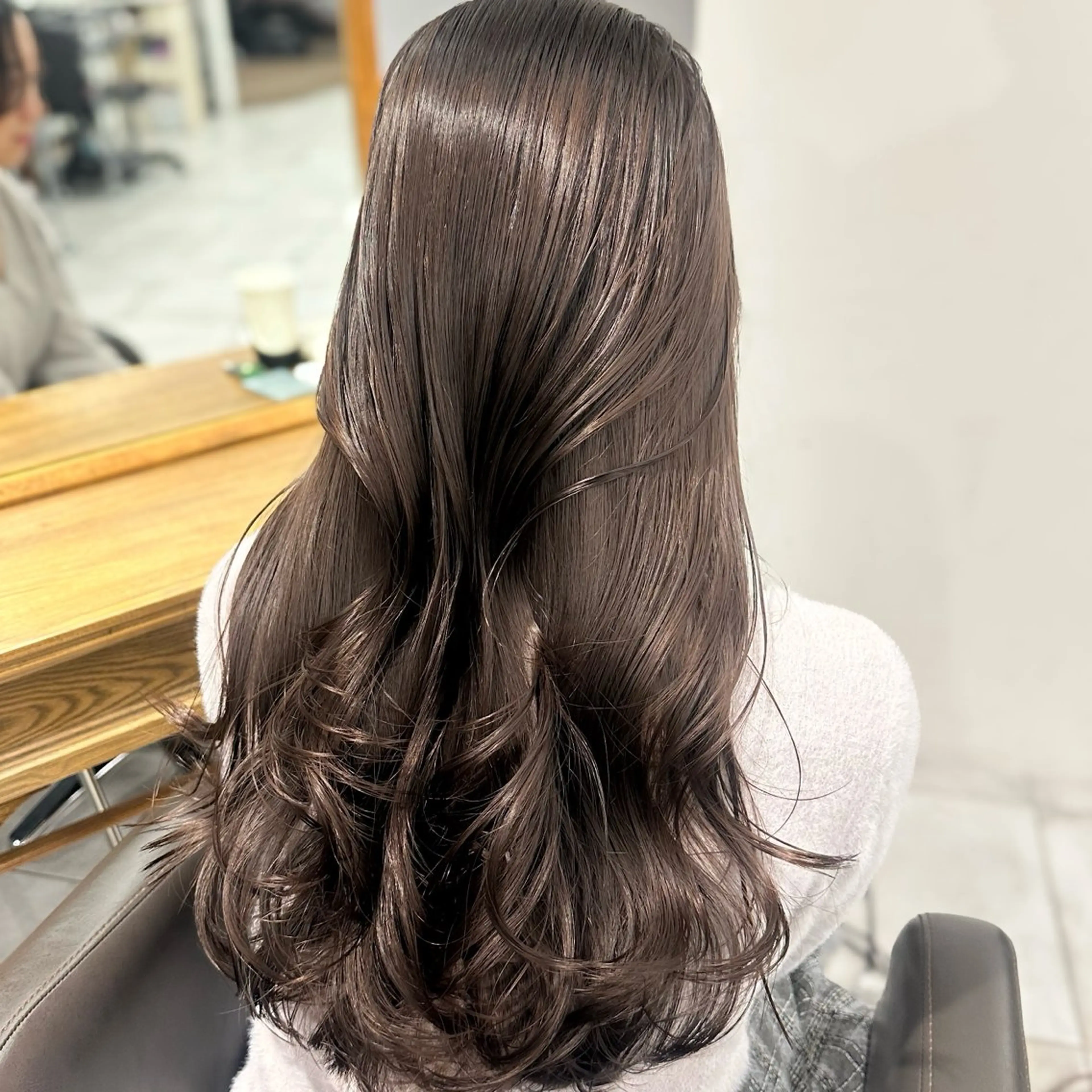 ロング カラー カット ヘアカラー トリートメント ブリーチなし/レイヤ ー特化🌈Tommyのヘアスタイル