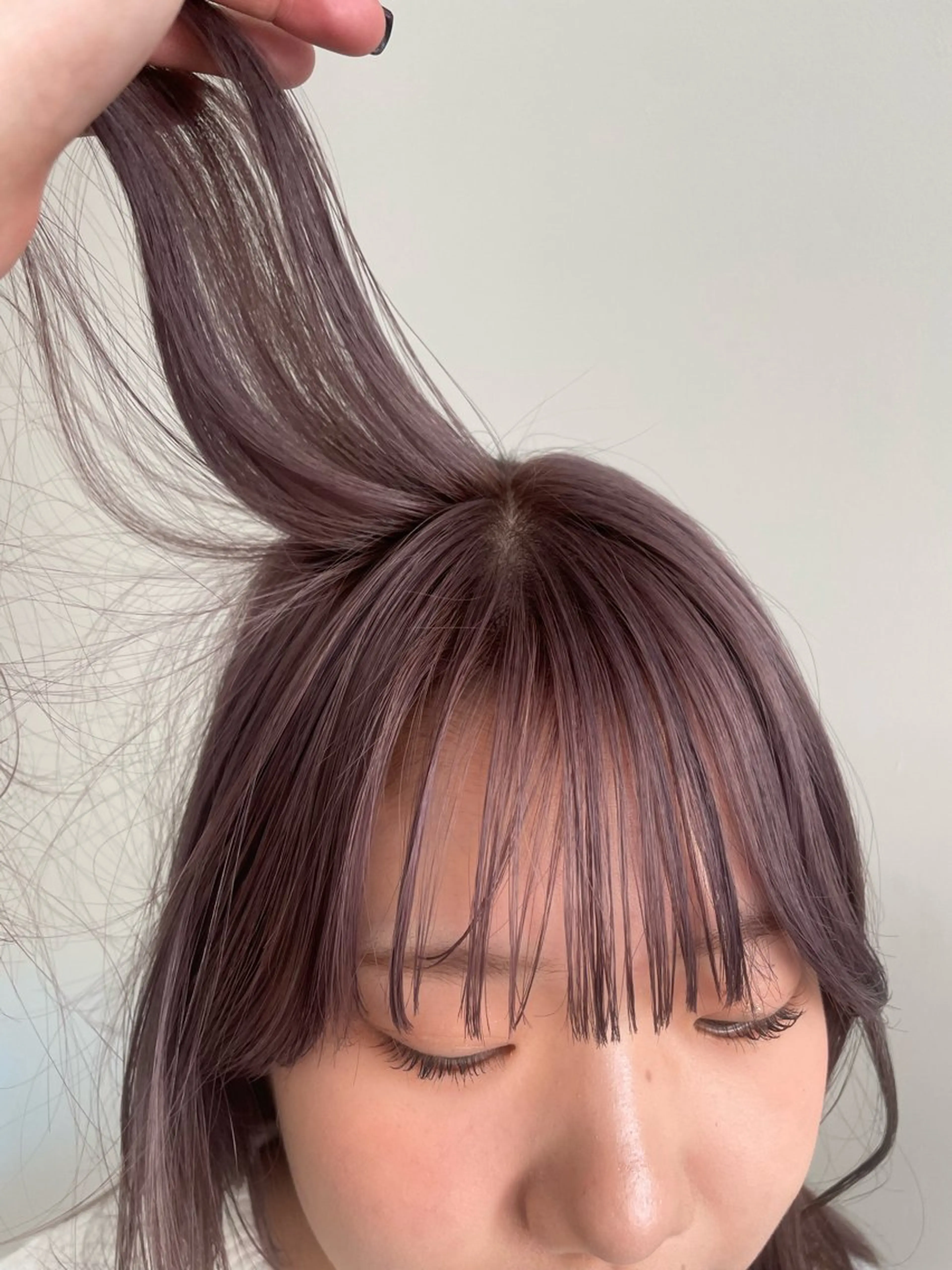 セミロング カラー カット ヘアカラー 🎀ボブ＋ハイトーン シュカ👶🏻のヘアスタイル