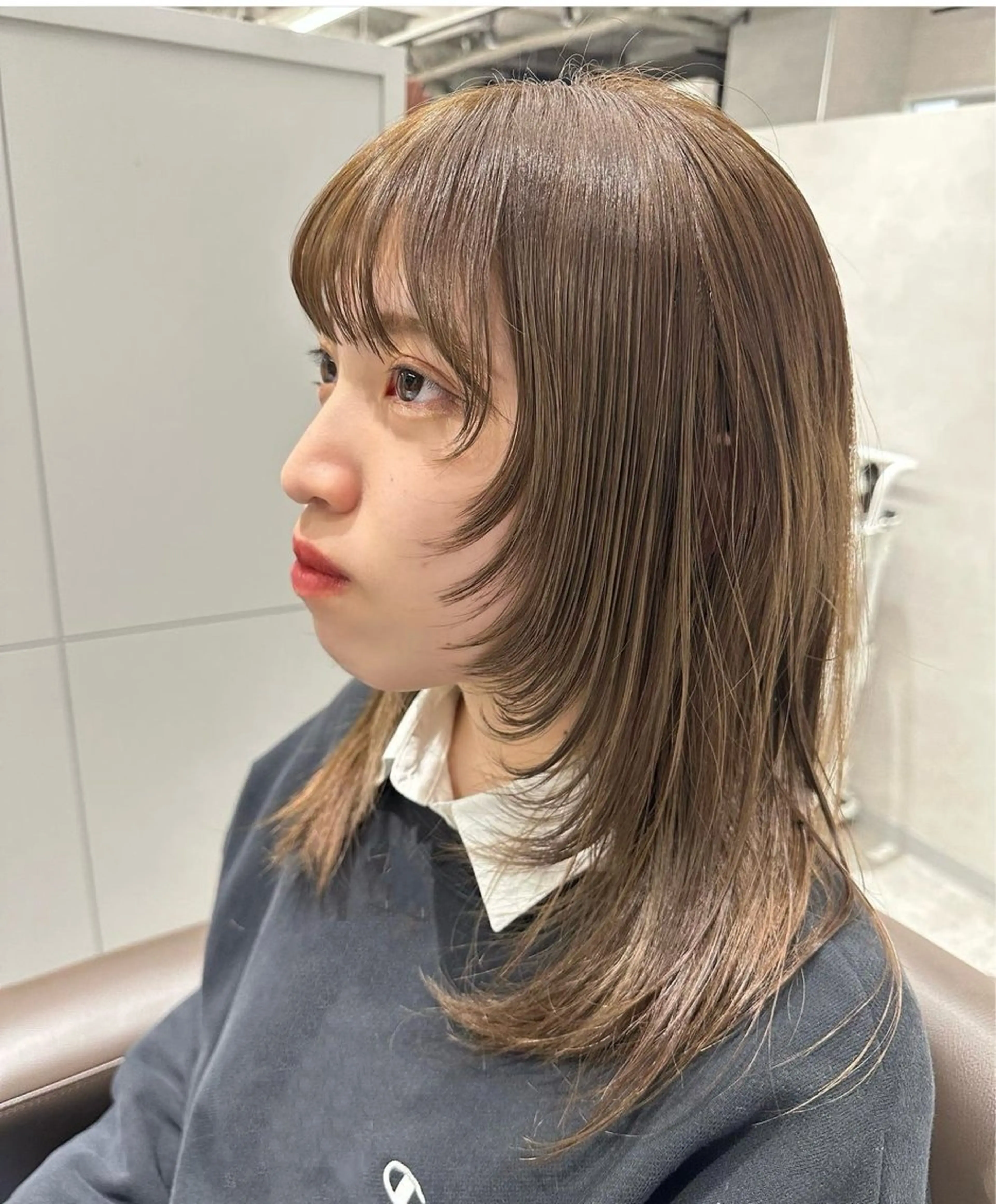 セミロング カラー ベージュカラー ミルクティーベージュ 梅田/ミルクティー ベージュ sayaのヘアスタイル