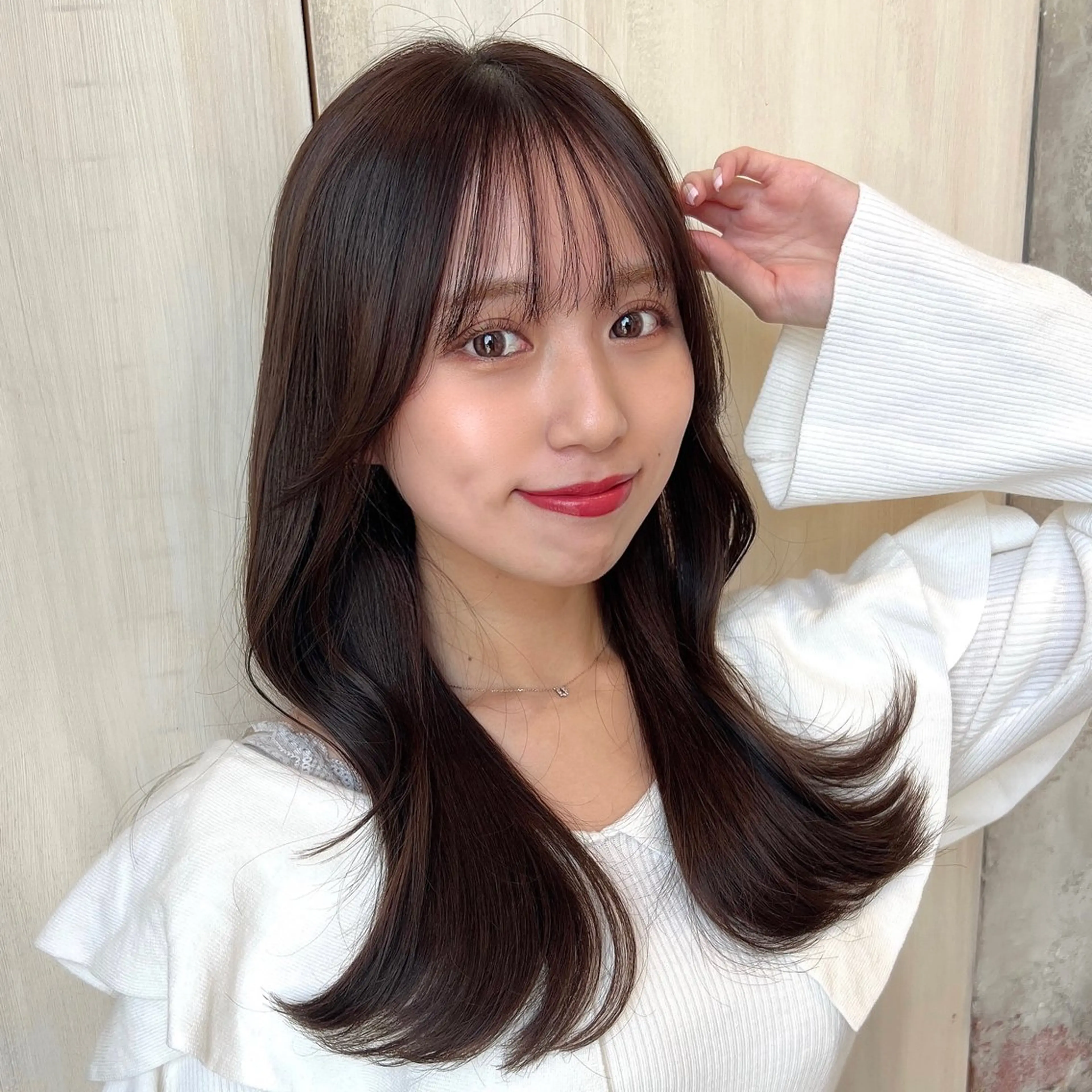 セミロング くびれヘア 顔周りカット レイヤーカット おくれ毛 🧡くびれヘア/前髪 顔周り🧡久原結衣のヘアスタイル