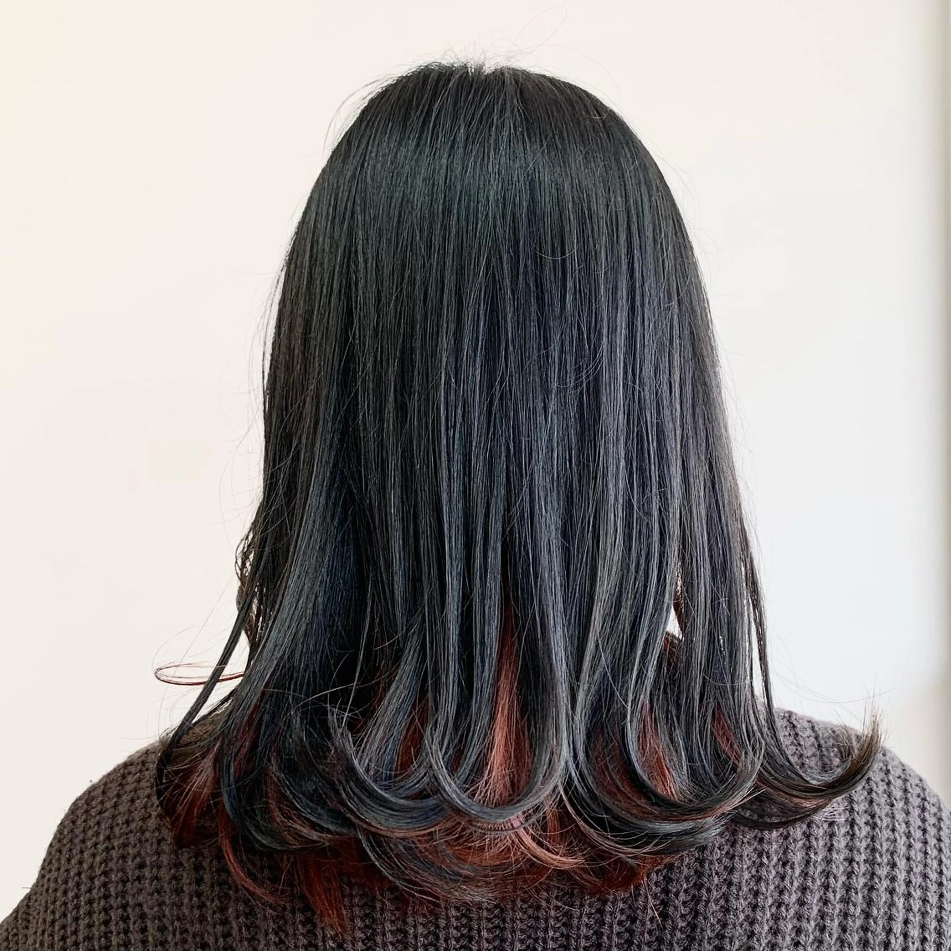 セミロング カラー 大林 千尋のヘアスタイル