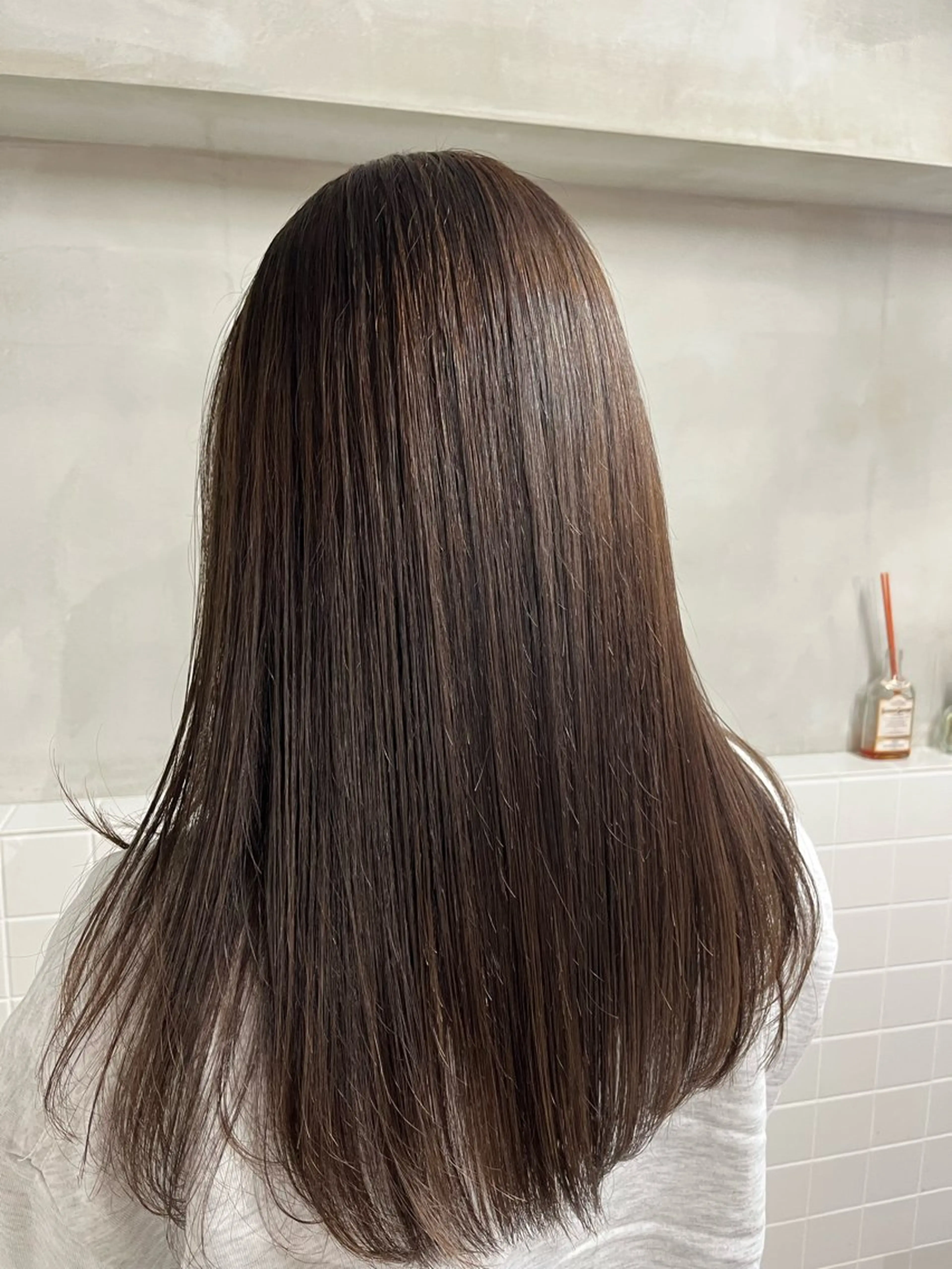 ロング カラー グレージュ ラベンダーカラー ラベンダーグレージュ ラベンダーグレー anon Loemのヘアスタイル