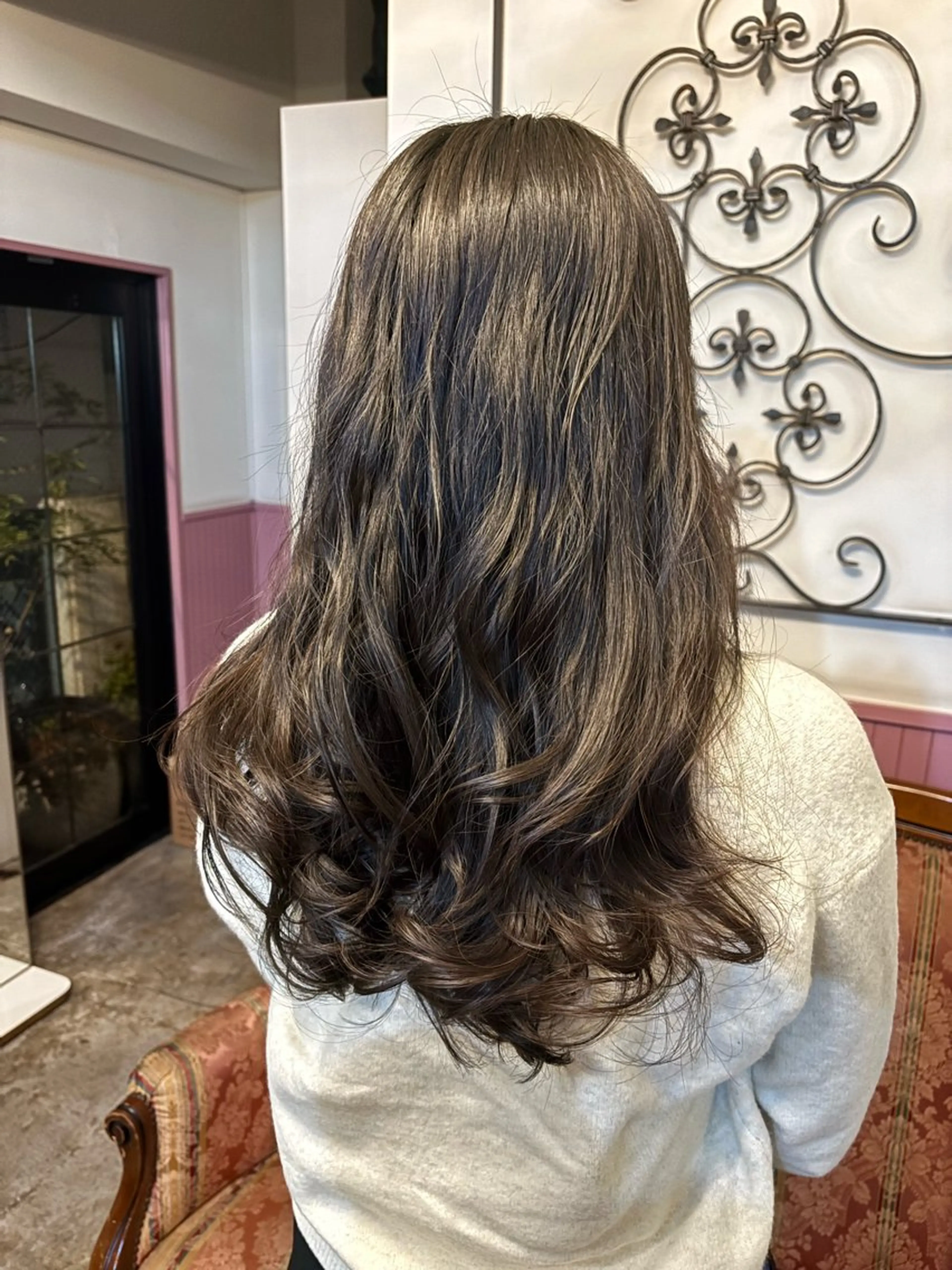 ロング カラー パーマ ヘアアレンジ メンズ カット パーマ ヘアセット 表参道Lise おおいしおりのヘアスタイル