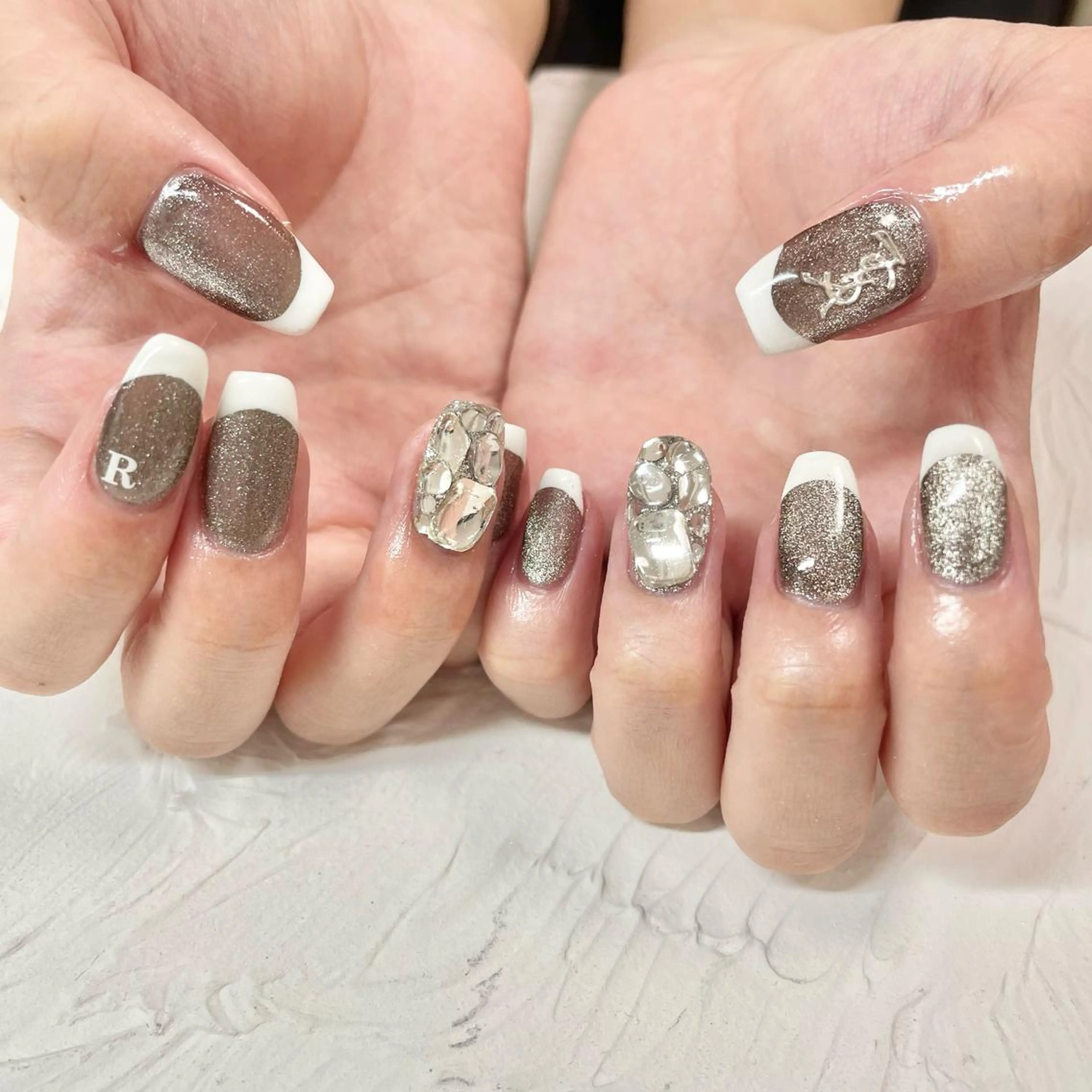 ネイル フレンチネイル マグネットネイル マグネットフレンチ 🎀AYAKO 🎀中韓ネイルのネイルデザイン