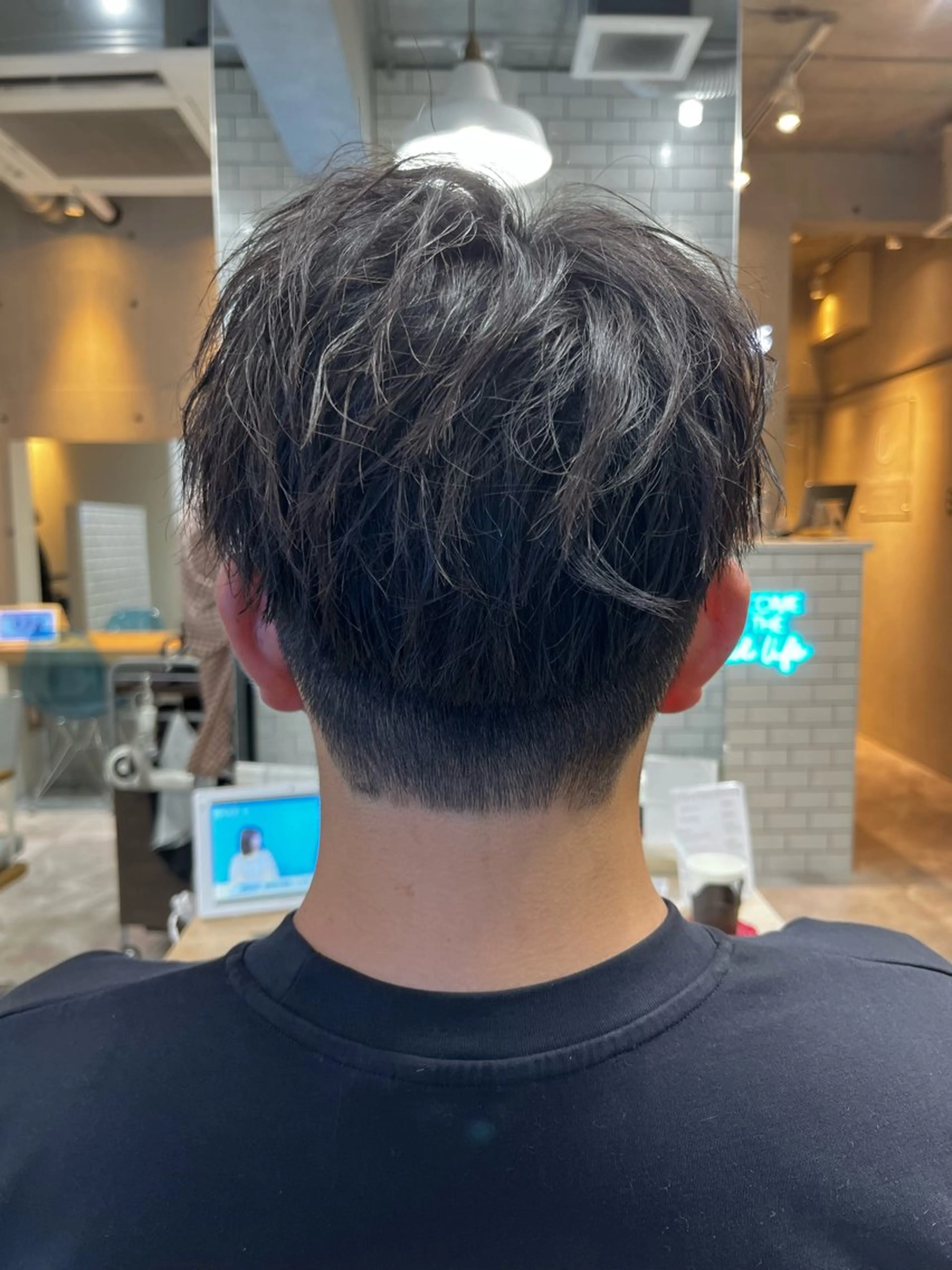 ショート メンズ アップバング メンズカット パーマ／稲葉のヘアスタイル