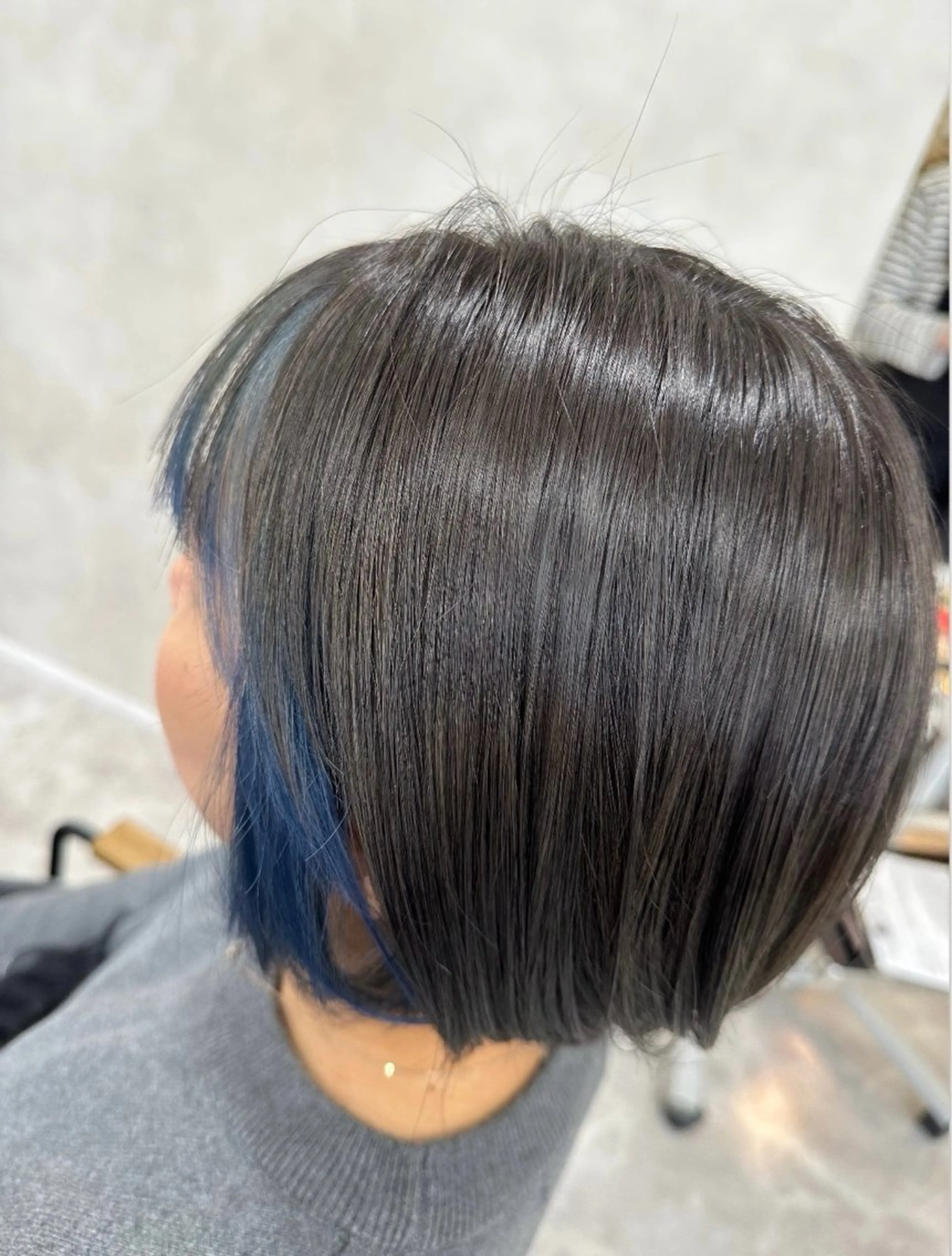 ショート ヘアカラー 𝑴𝒐𝒓𝒊‎‪ /髪質改善/艶髪🖤のヘアスタイル