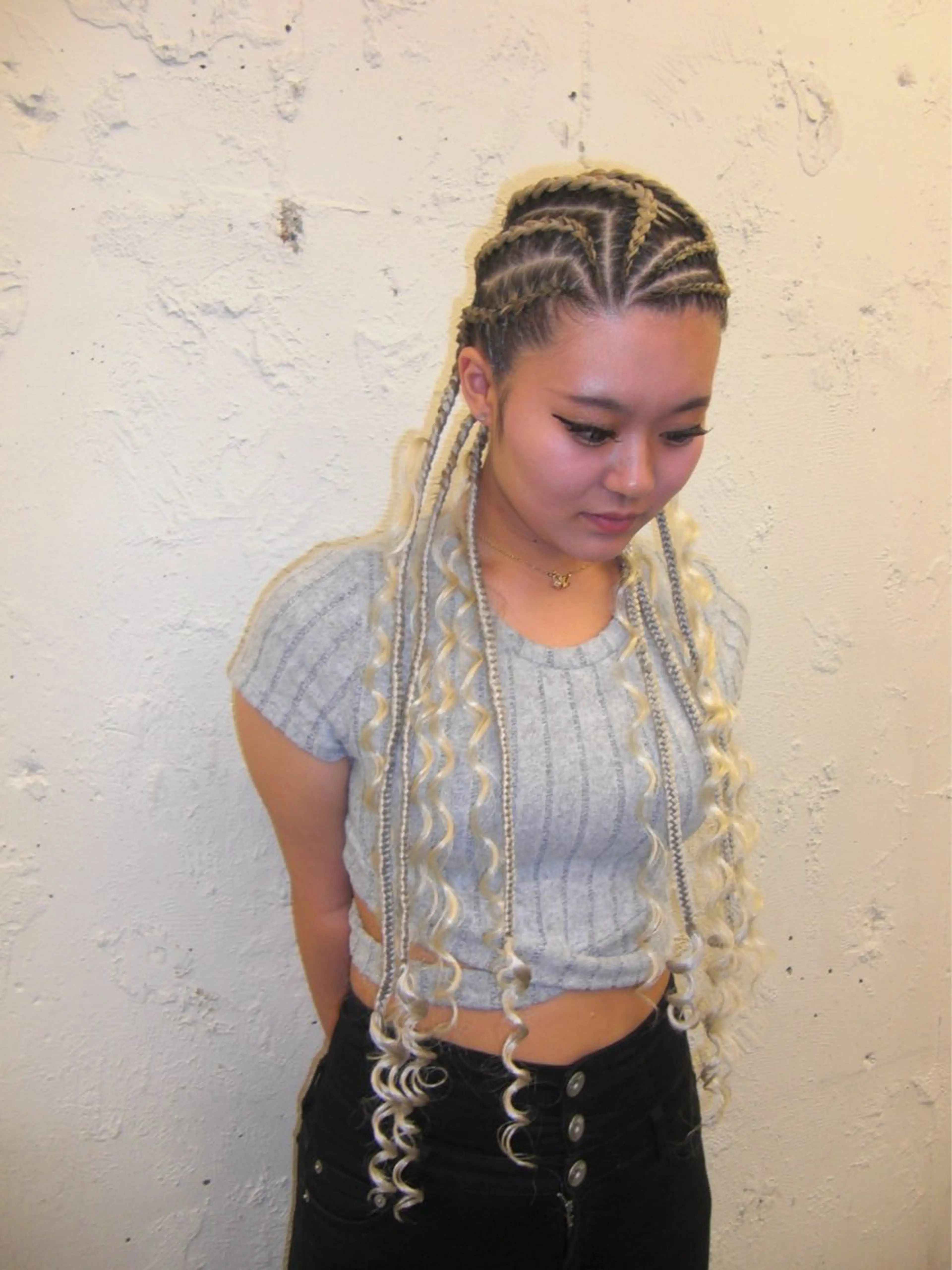 ミディアム ヘアアレンジ エクステ コーンロウ／ブレイズ SYUのヘアスタイル