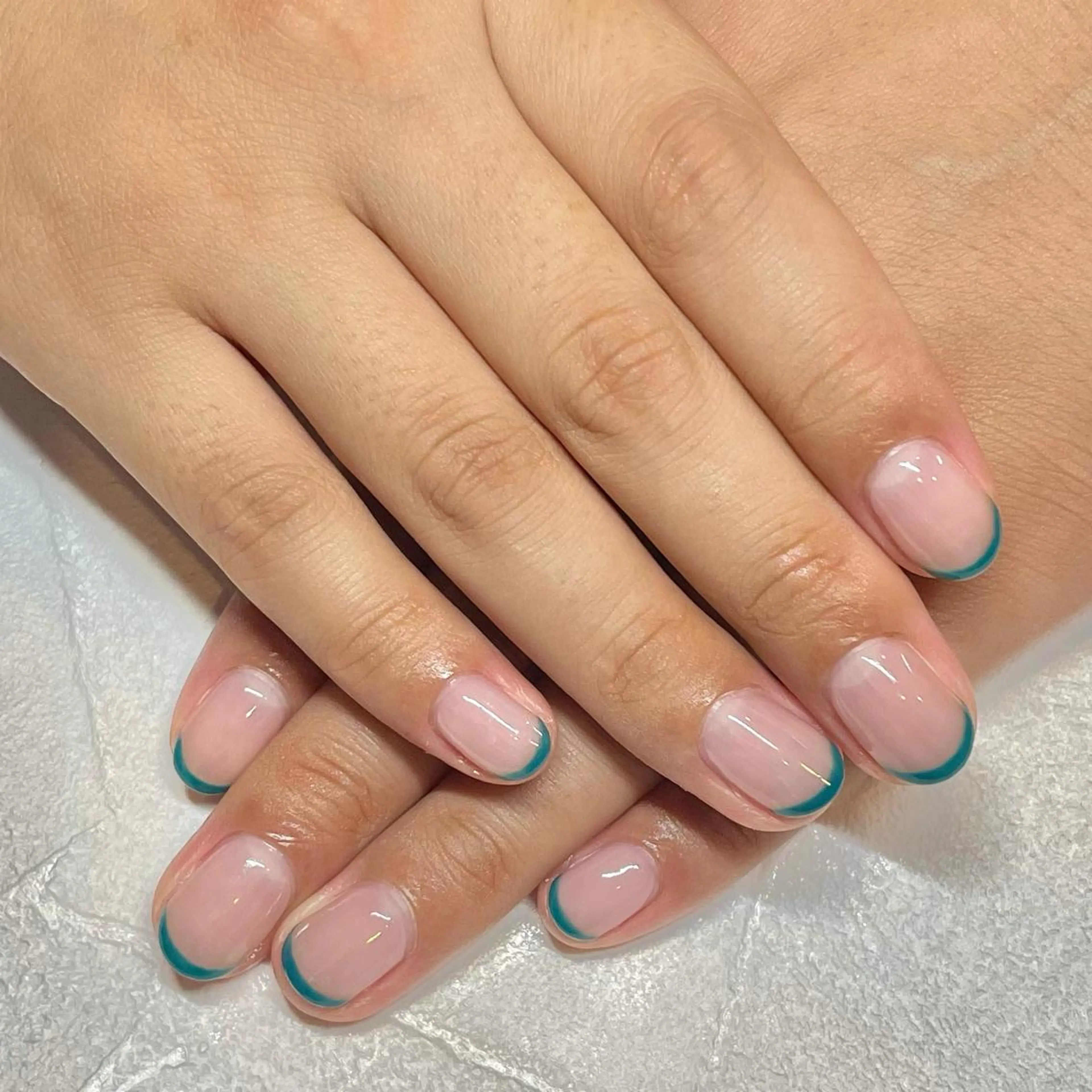 ネイル フレンチネイル ささき れいなのネイルデザイン