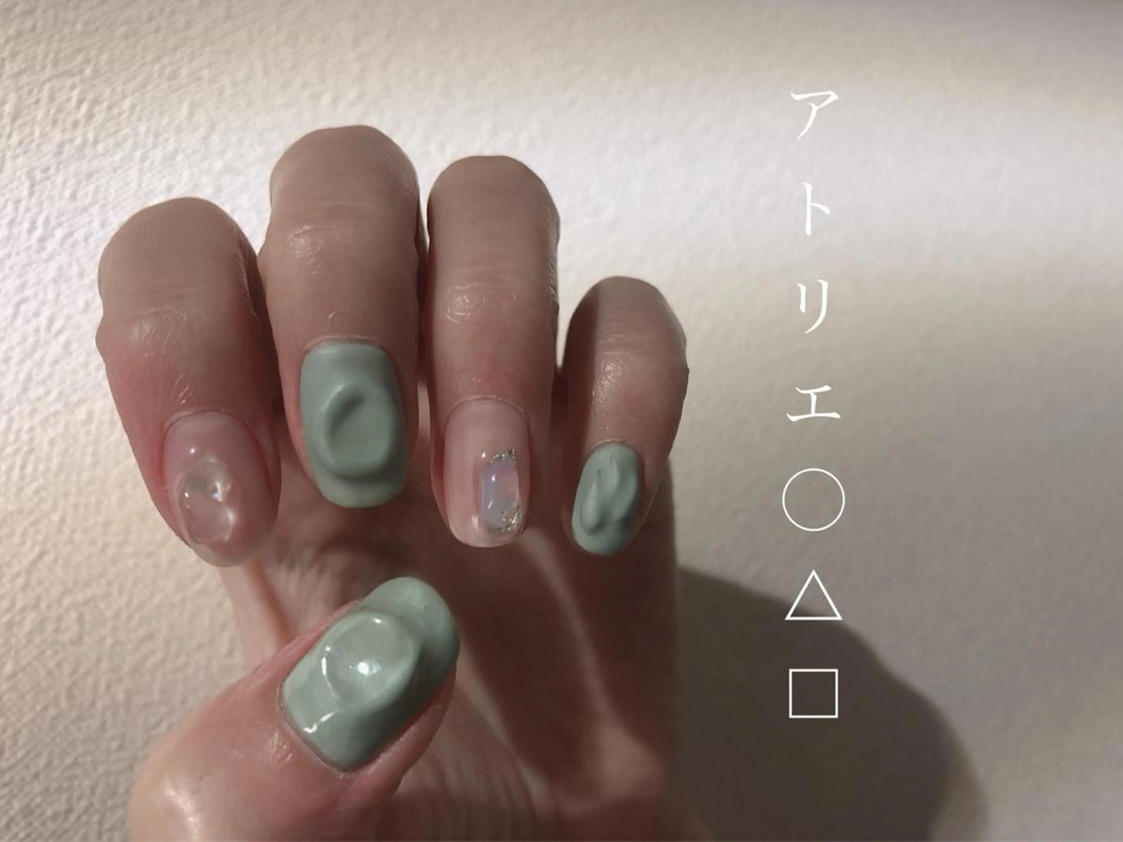 ネイル ハンドネイル アトリエ ○△□のネイルデザイン