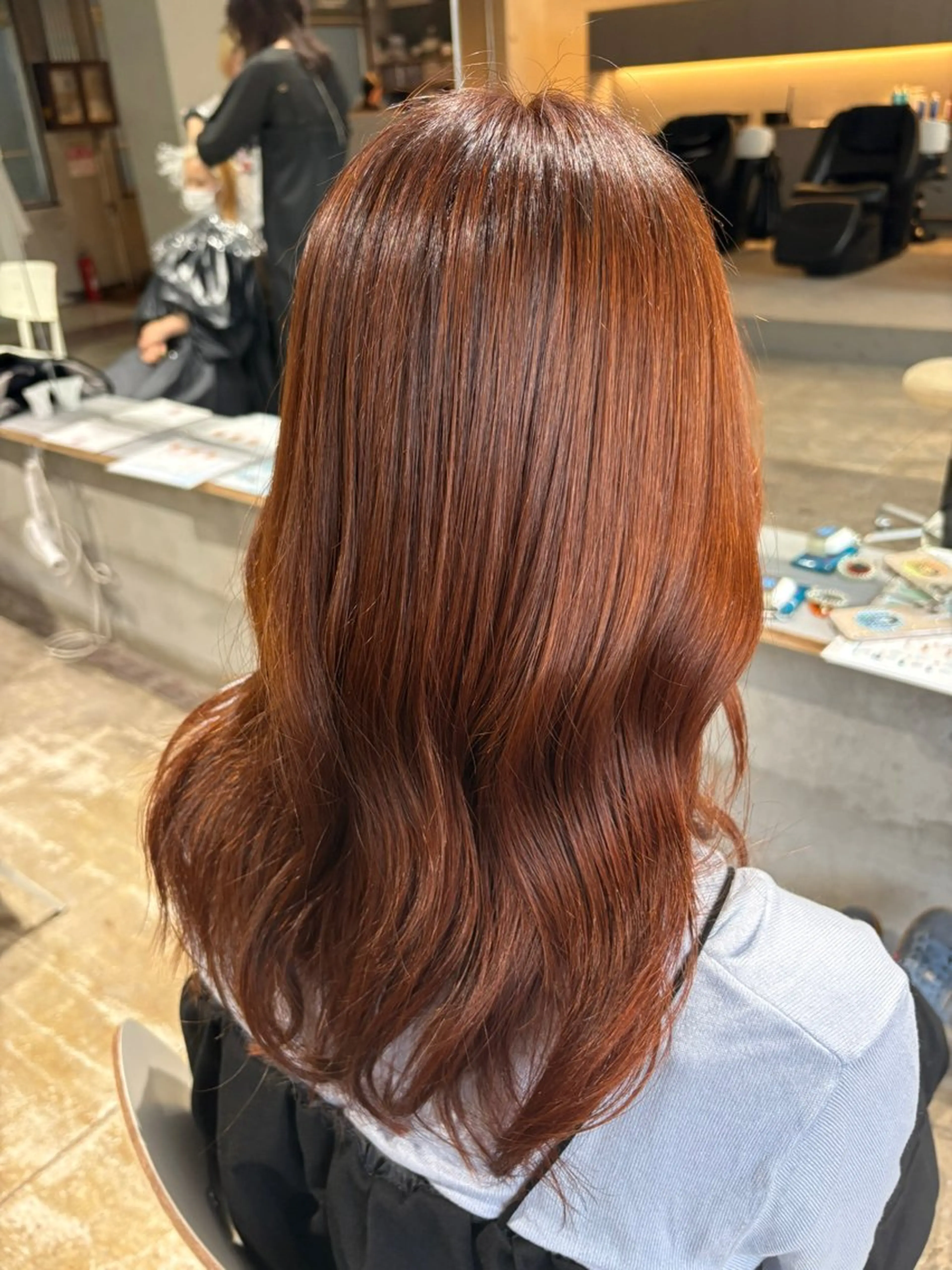 セミロング カラー ベージュカラー ブリーチ ダブルカラー ブリーチなしカラー カット ヘアカラー 玉置 七海のヘアスタイル