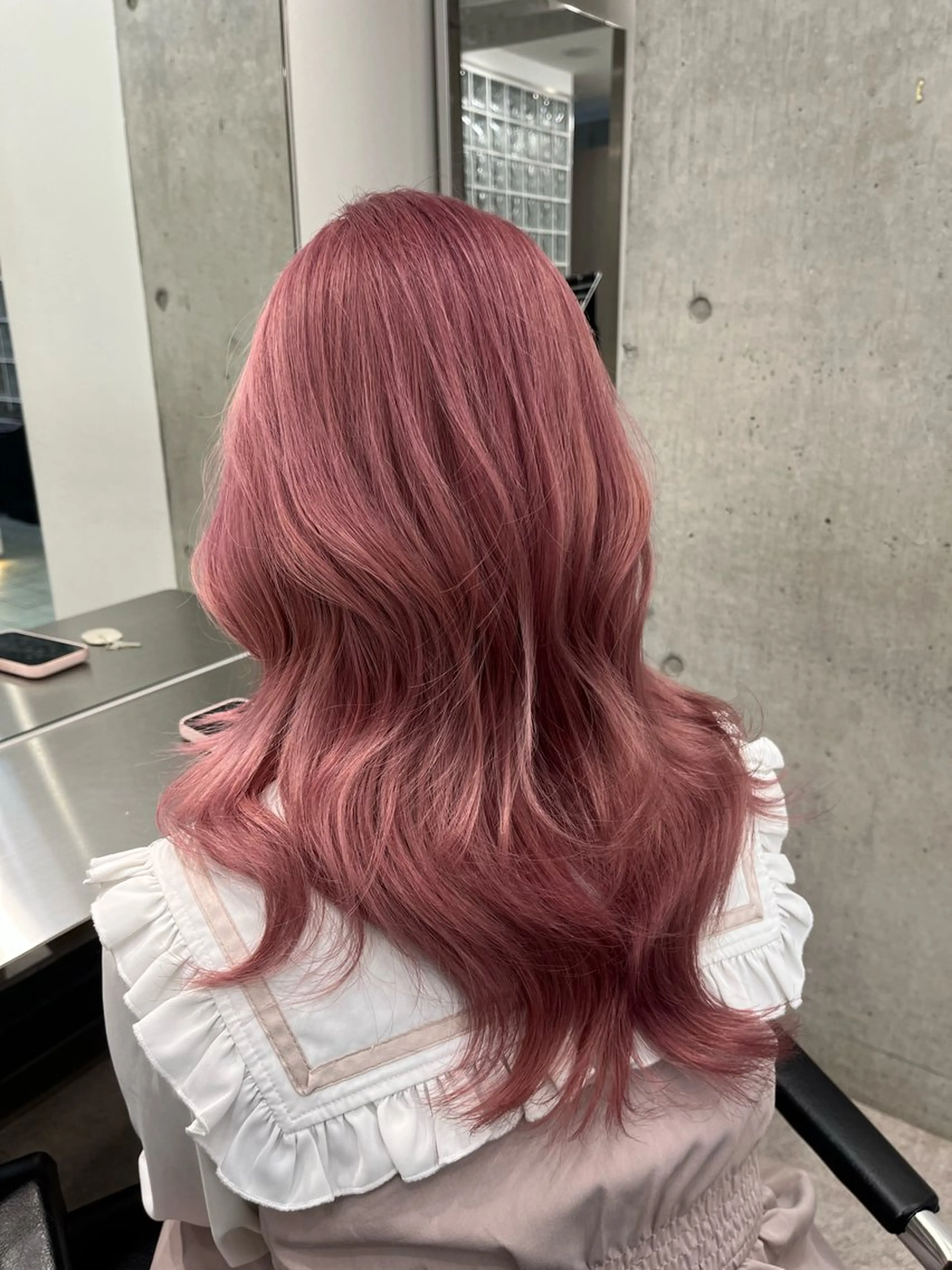 セミロング カラー ヘアアレンジ ヘアカラー トリートメント ブリーチカラー💫 Miku🫶🏻のヘアスタイル