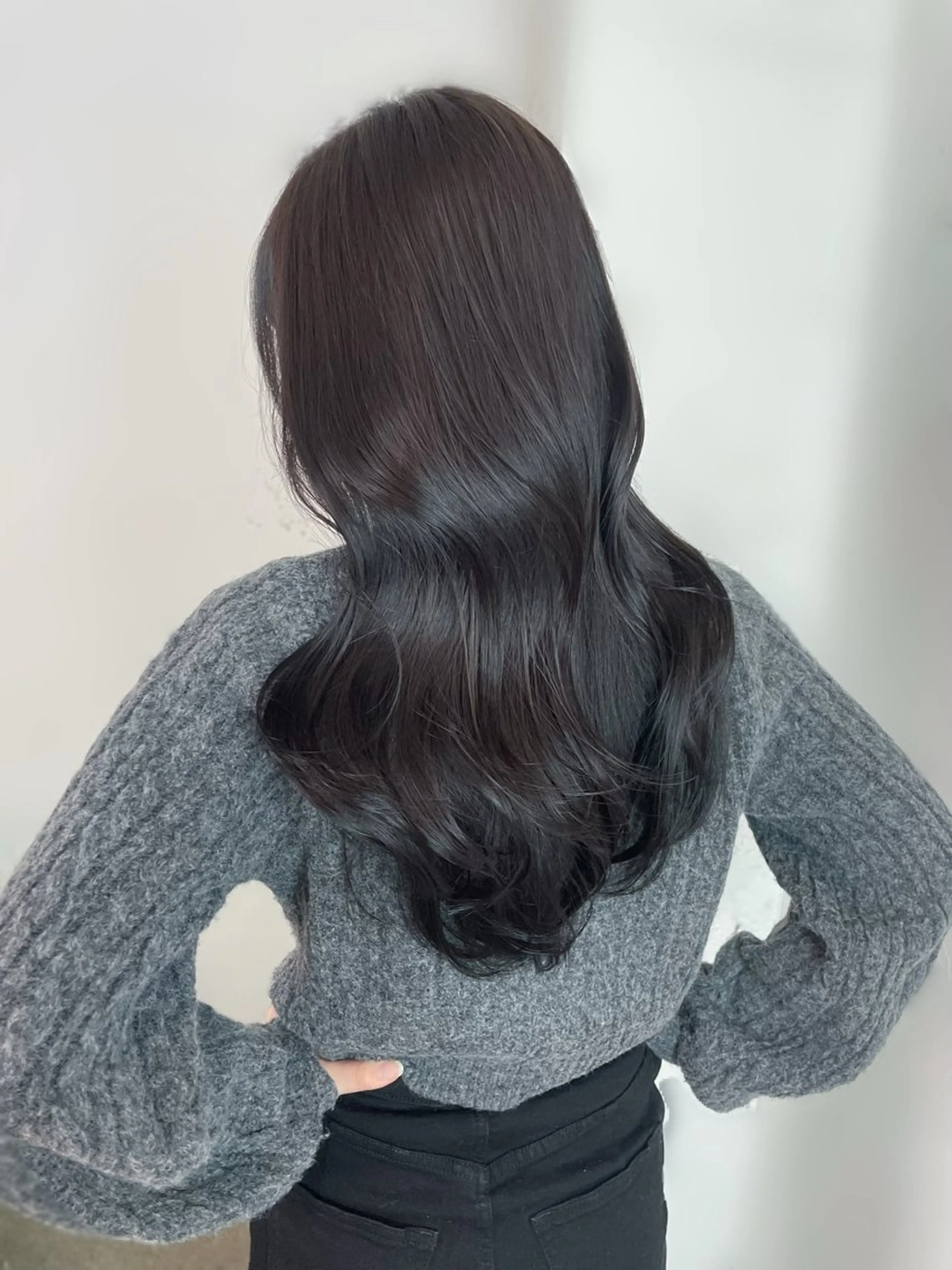 ロング カット ヘアカラー トリートメント MINAMO 韓国レイヤーのヘアスタイル