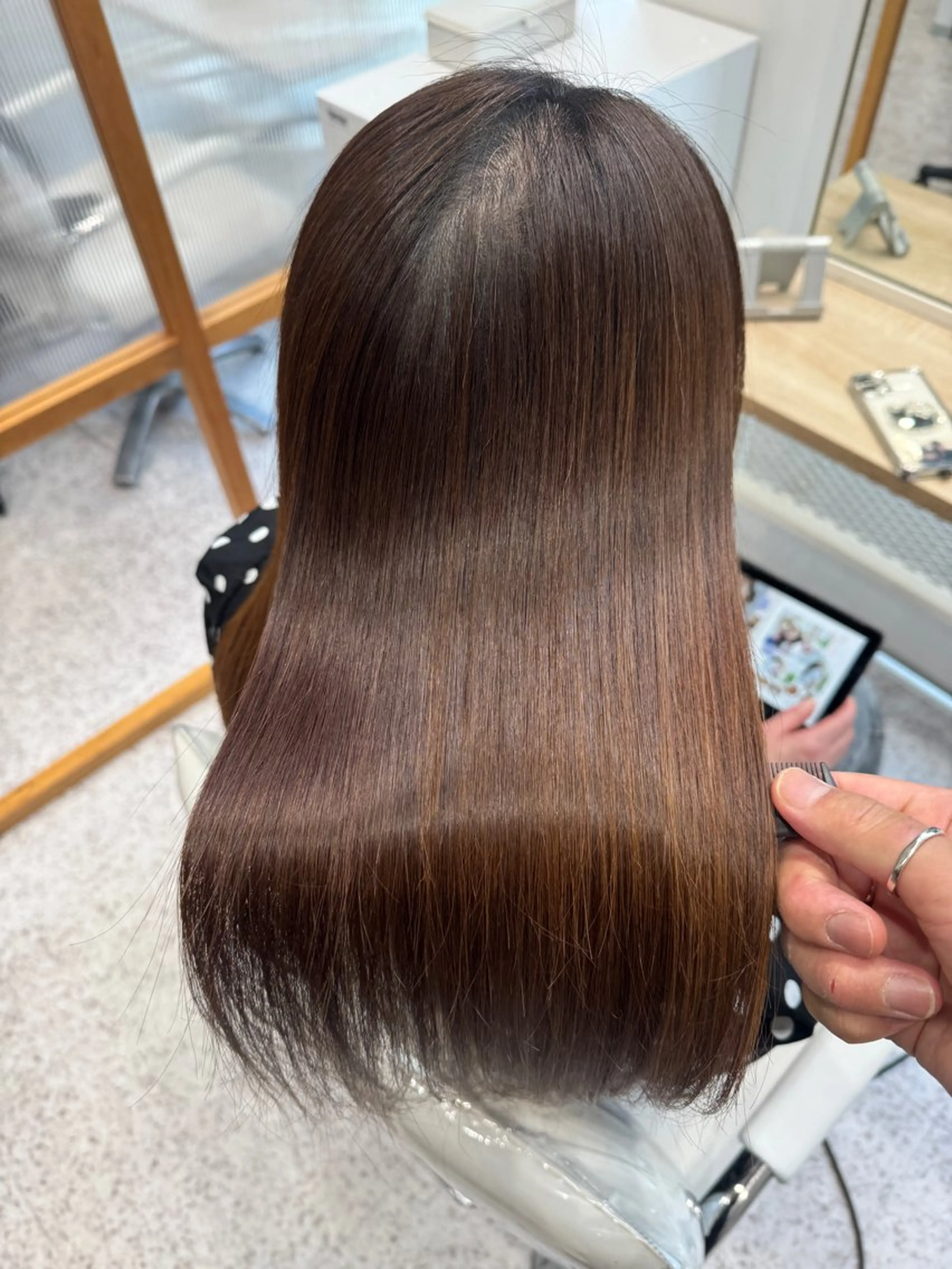 セミロング カット 縮毛矯正 美髪矯正/髪質改善 /氏原のヘアスタイル