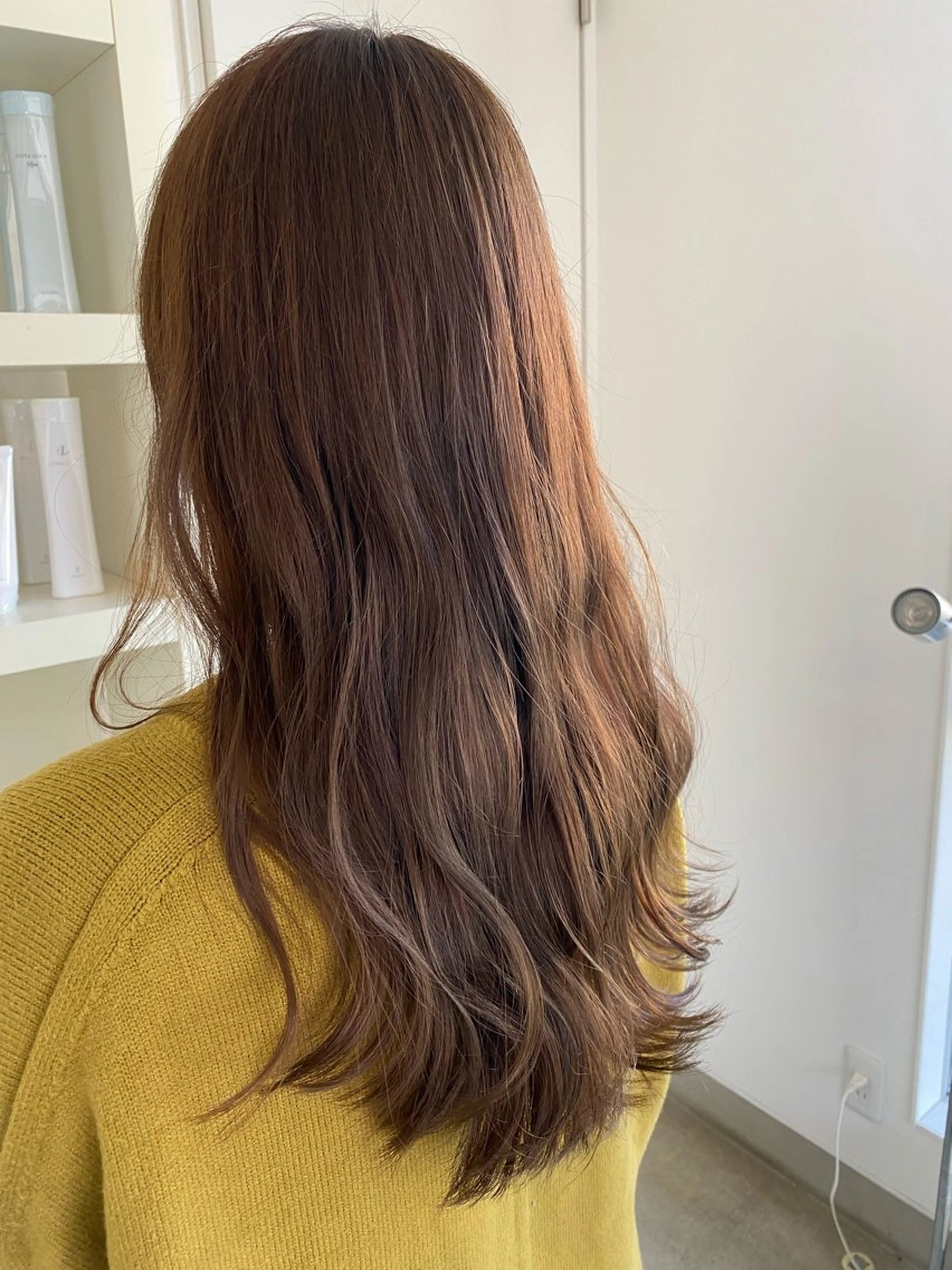 ロング ヘアカラー 三田 一希のヘアスタイル