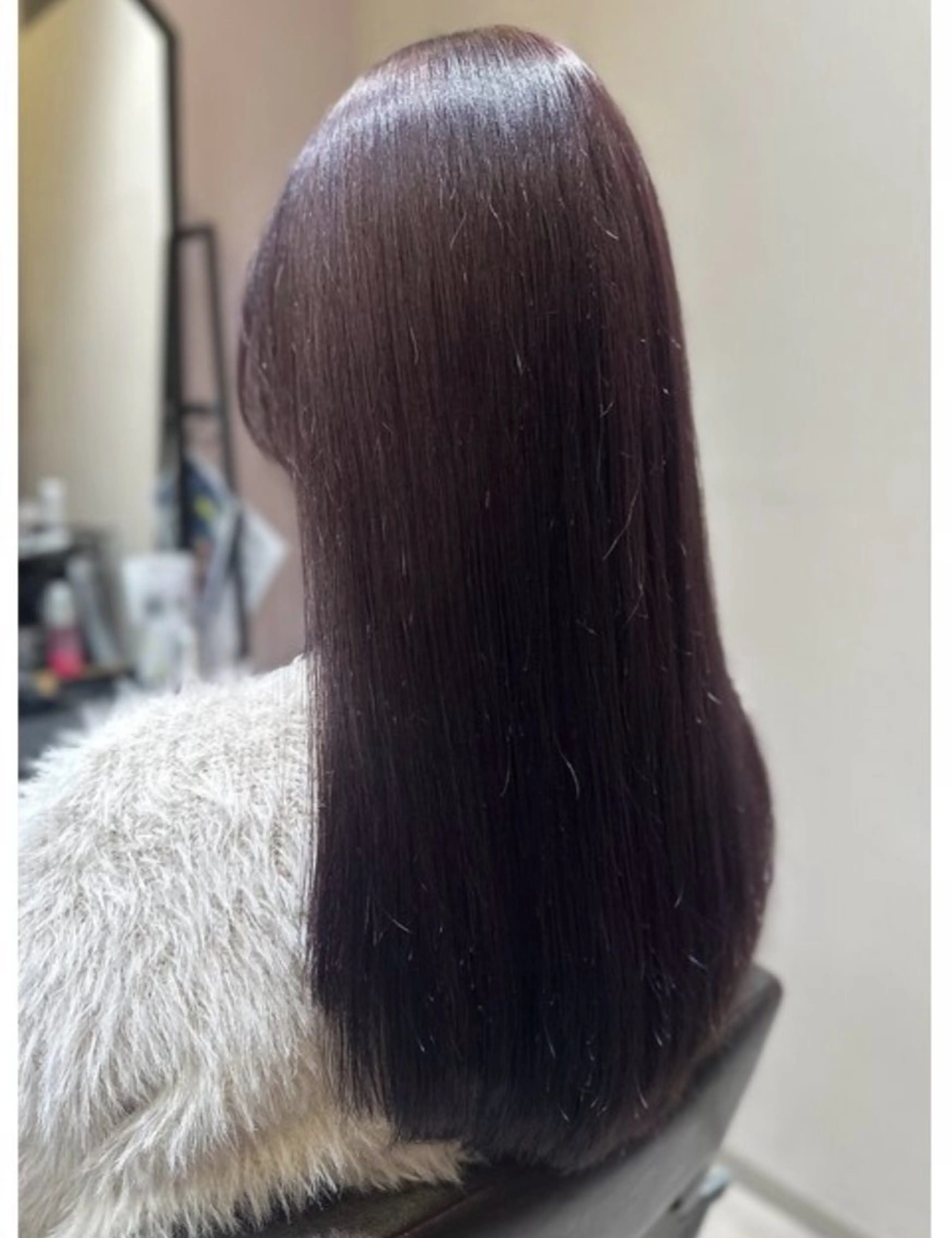 カラー 梶 瑞希のヘアスタイル