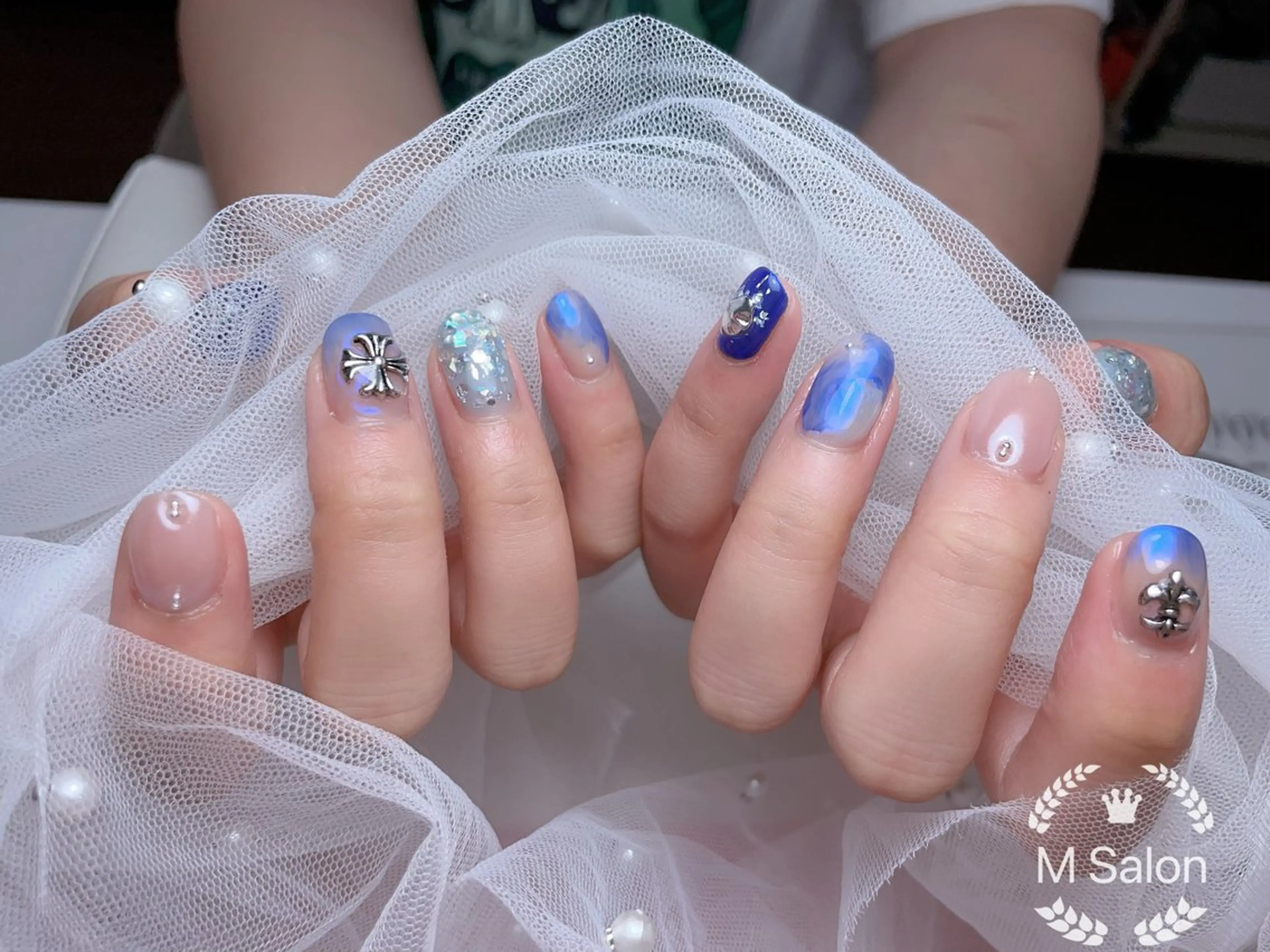 ネイル フレンチネイル マグネットネイル ニュアンスネイル オフィスネイル ワンカラーネイル ハンドネイル Mnail _KKのネイルデザイン