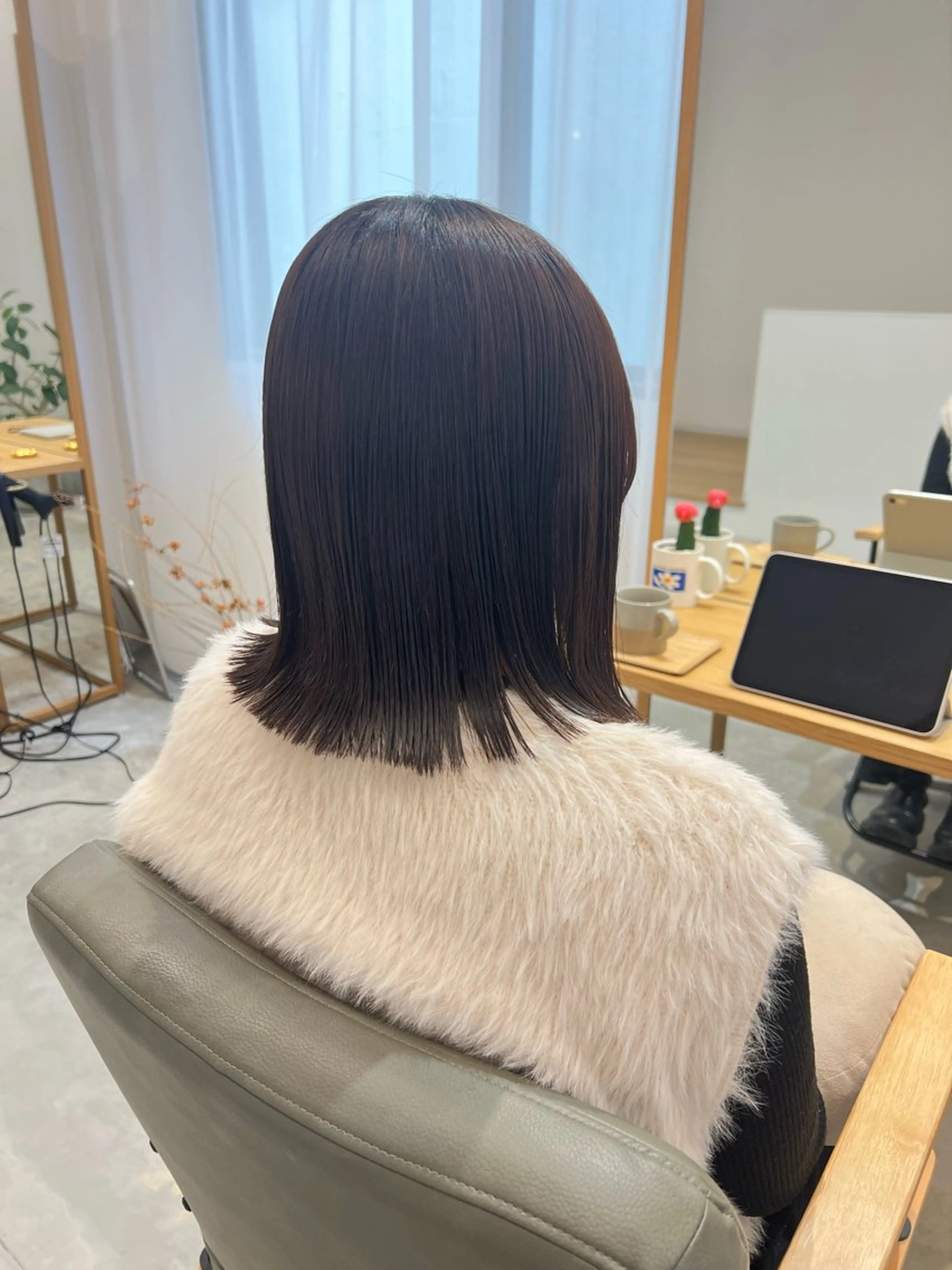 ミディアム yu koのヘアスタイル