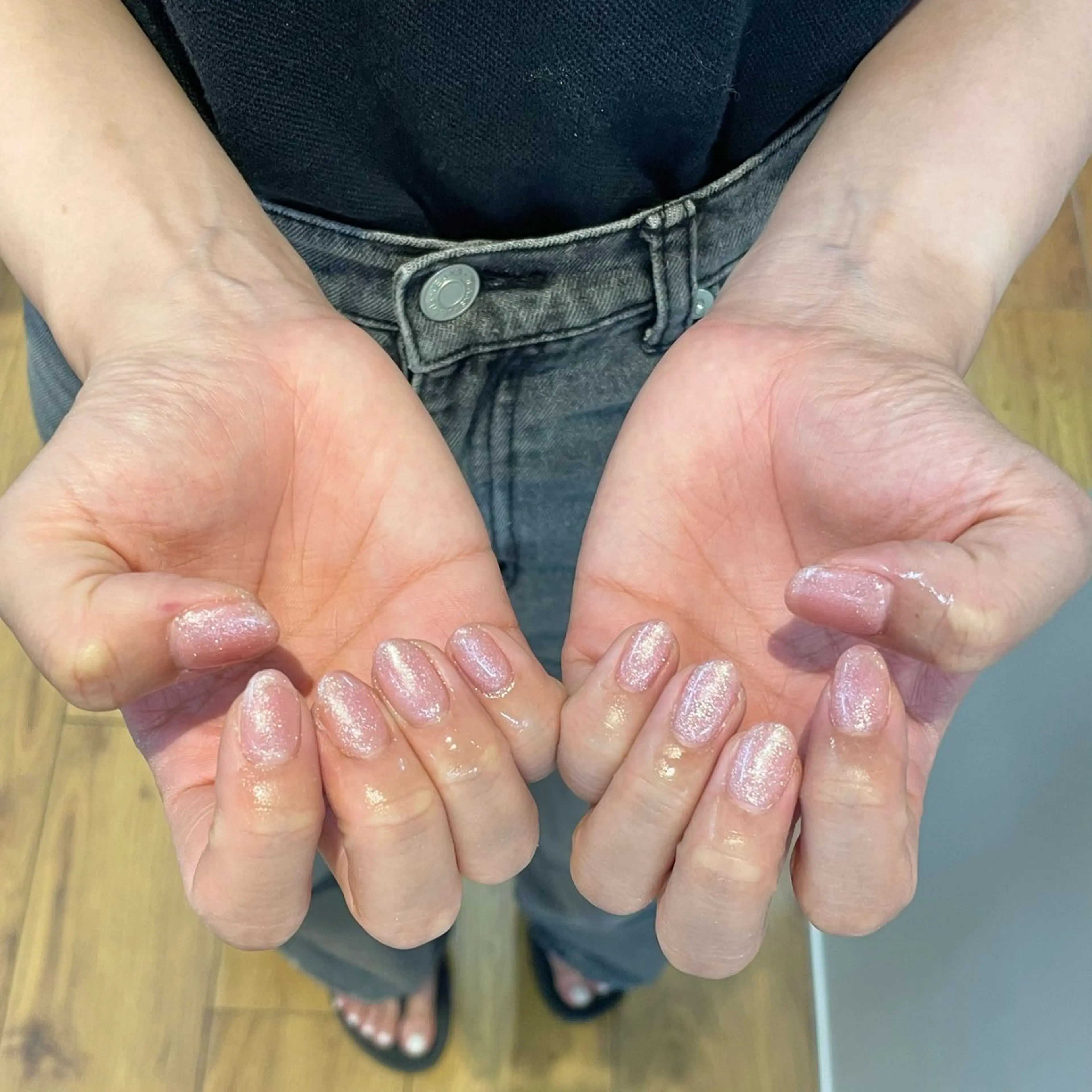 ネイル キラキラネイル ワンカラーネイル hinano DEE nailのネイルデザイン