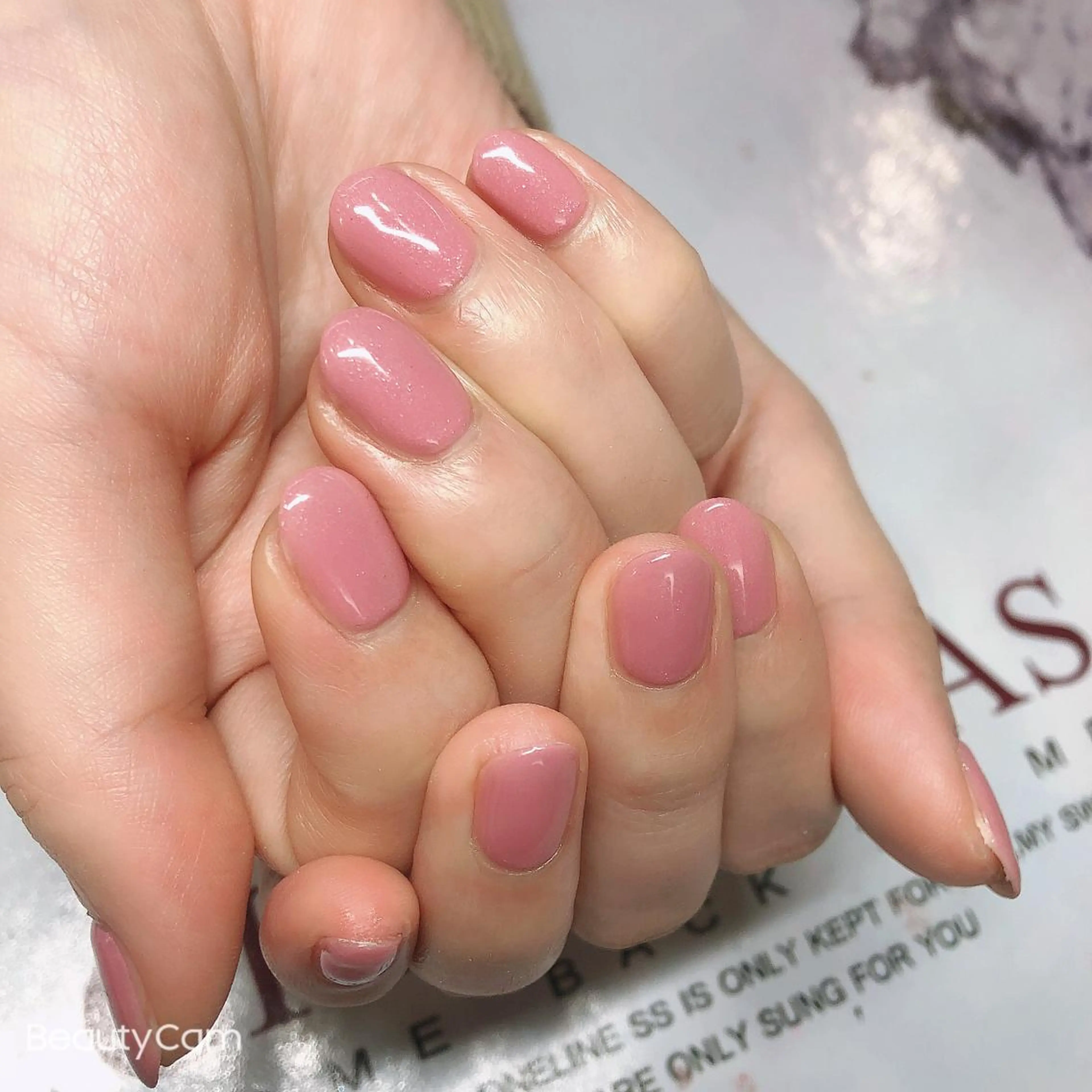 ネイル ガレンドウ 白澤 愛子のネイルデザイン