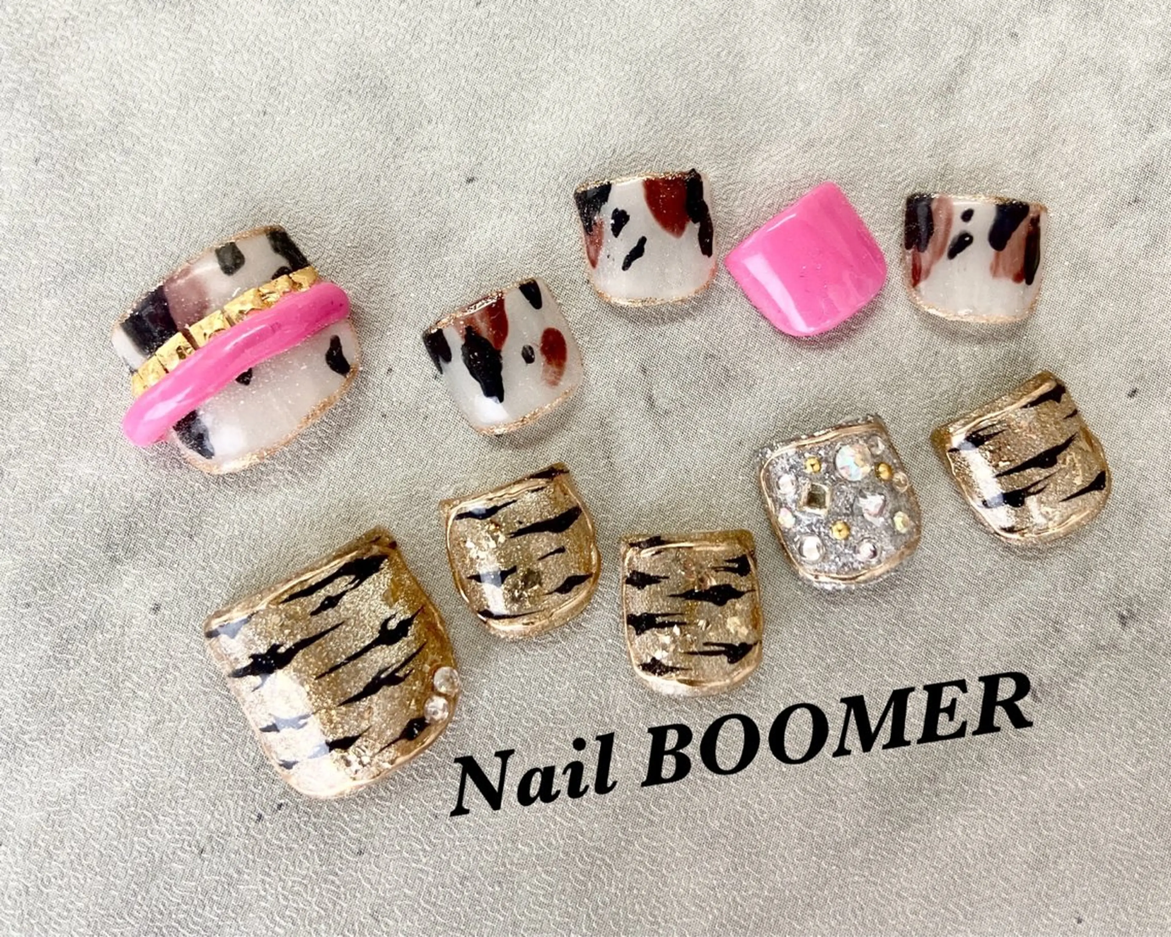 ネイル フットネイル ネイル ブーマーのネイルデザイン