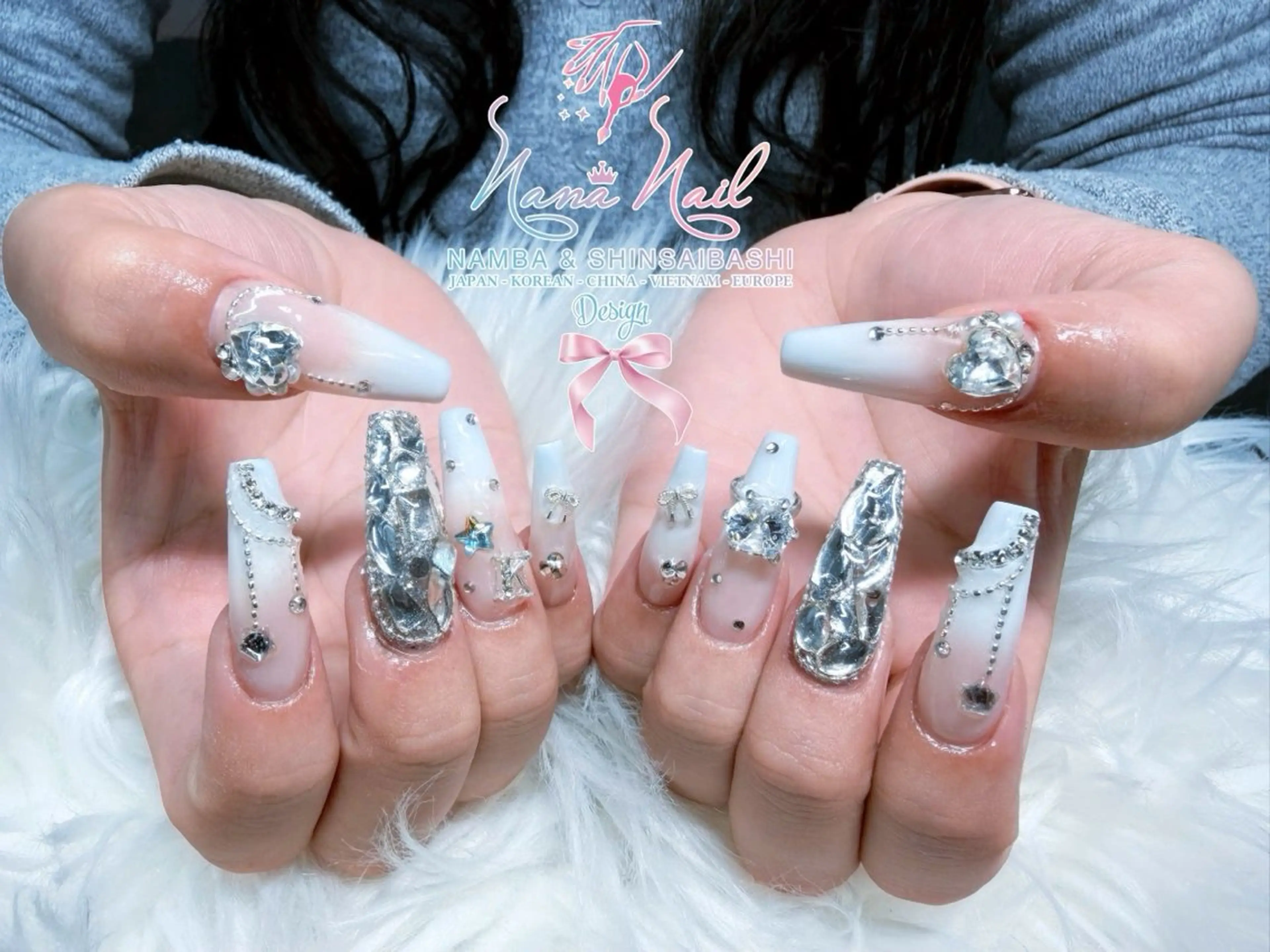 セミロング 韓国風ヘア クリスマス Linanail Nambaのマツエク・マツパデザイン