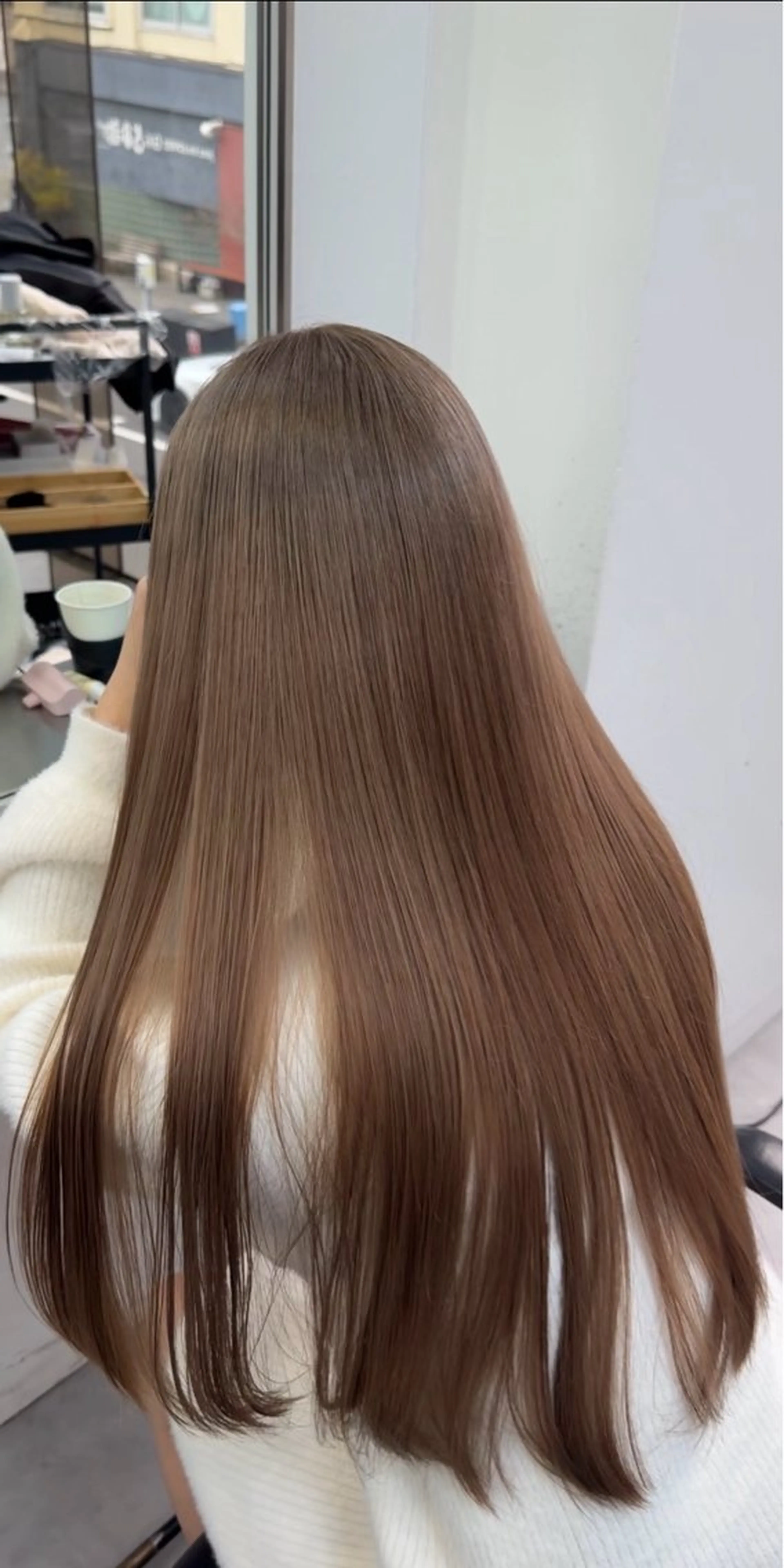 ロング カラー ブラウンカラー 透明感カラー ピンクカラー 蔭山 幸奈のヘアスタイル