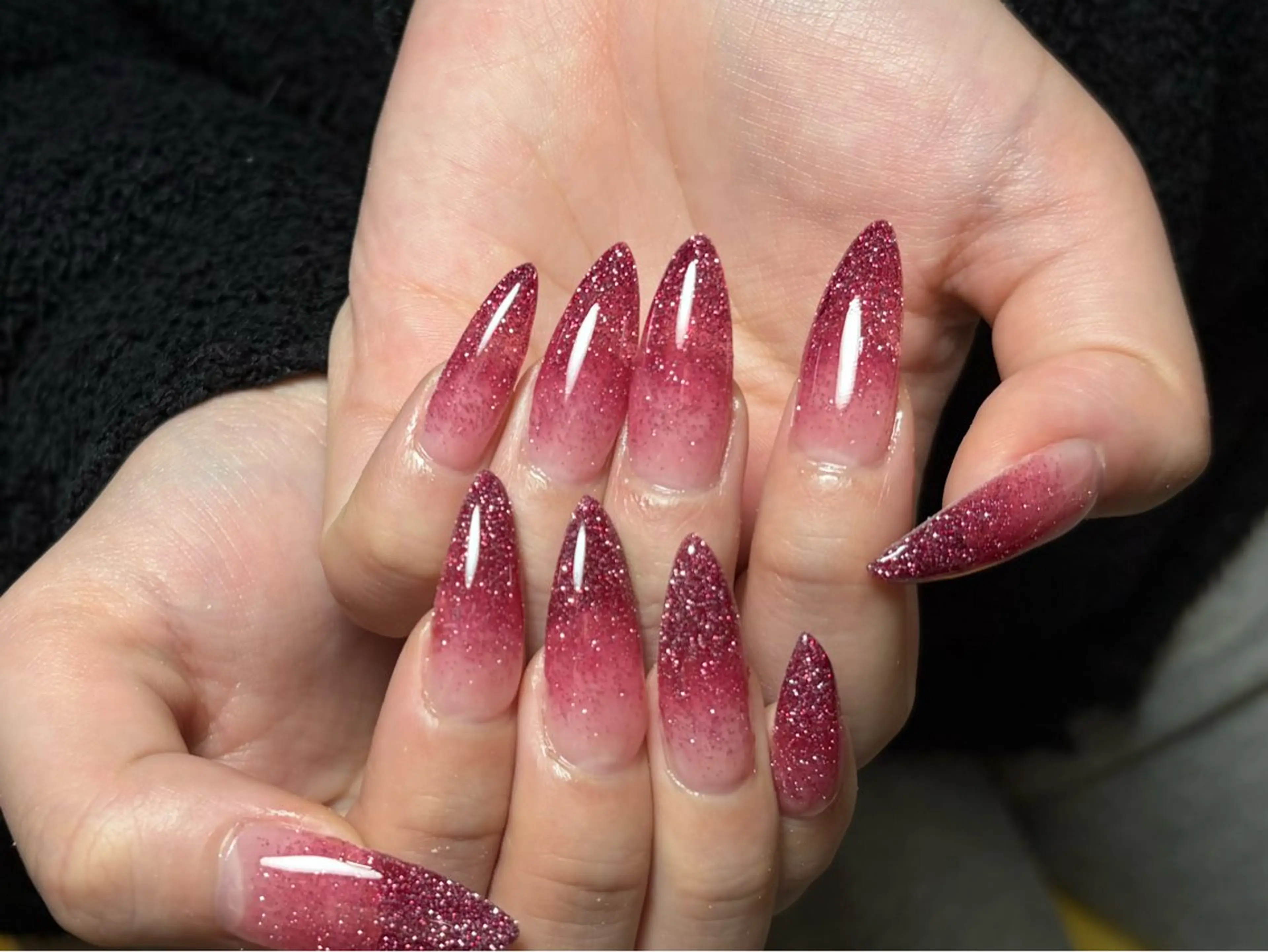 ネイル オーロラネイル 長さ出し フレンチネイル ジェルネイル ガラスフレンチ Rela・S NAILのネイルデザイン