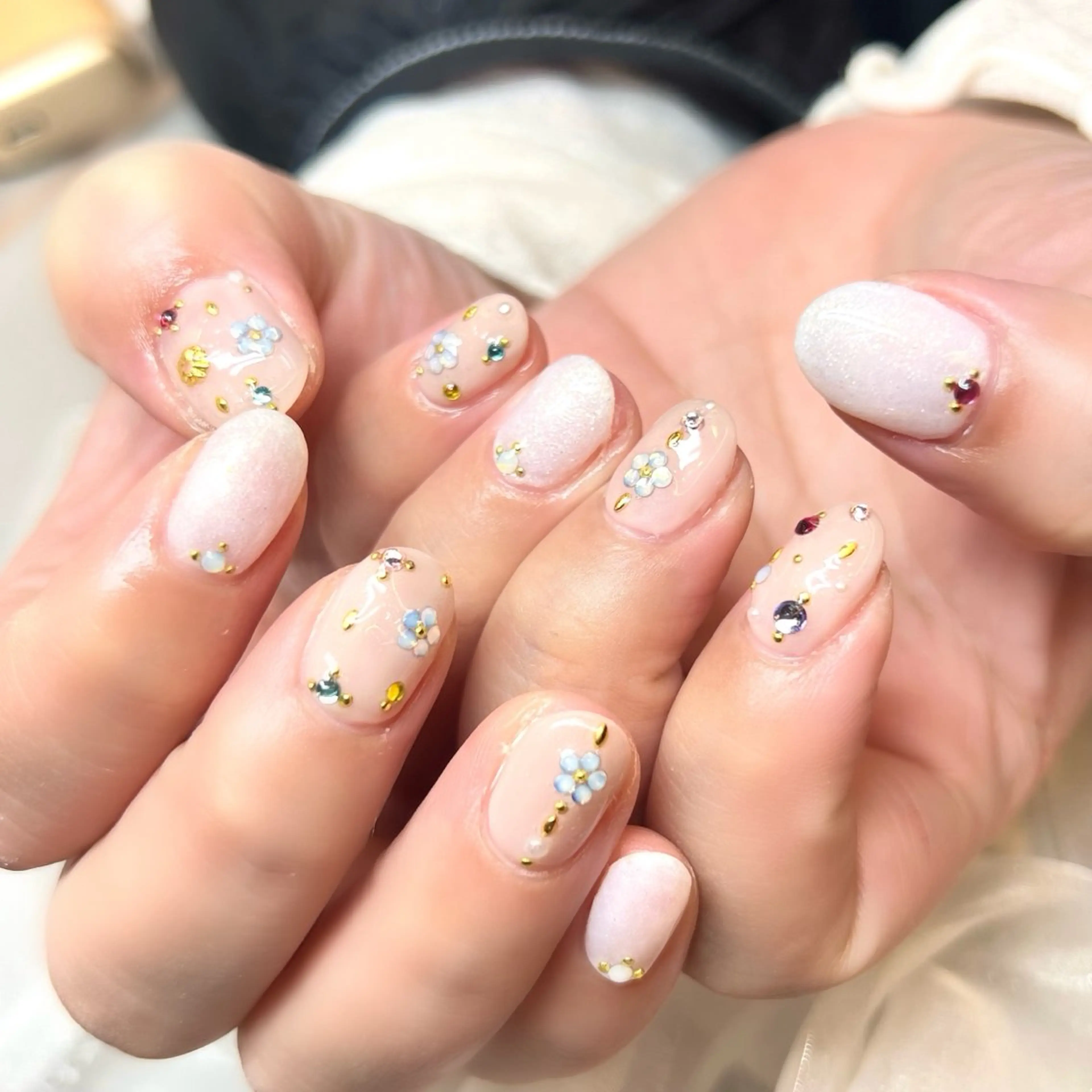ネイル ハンドネイル clover nailのネイルデザイン