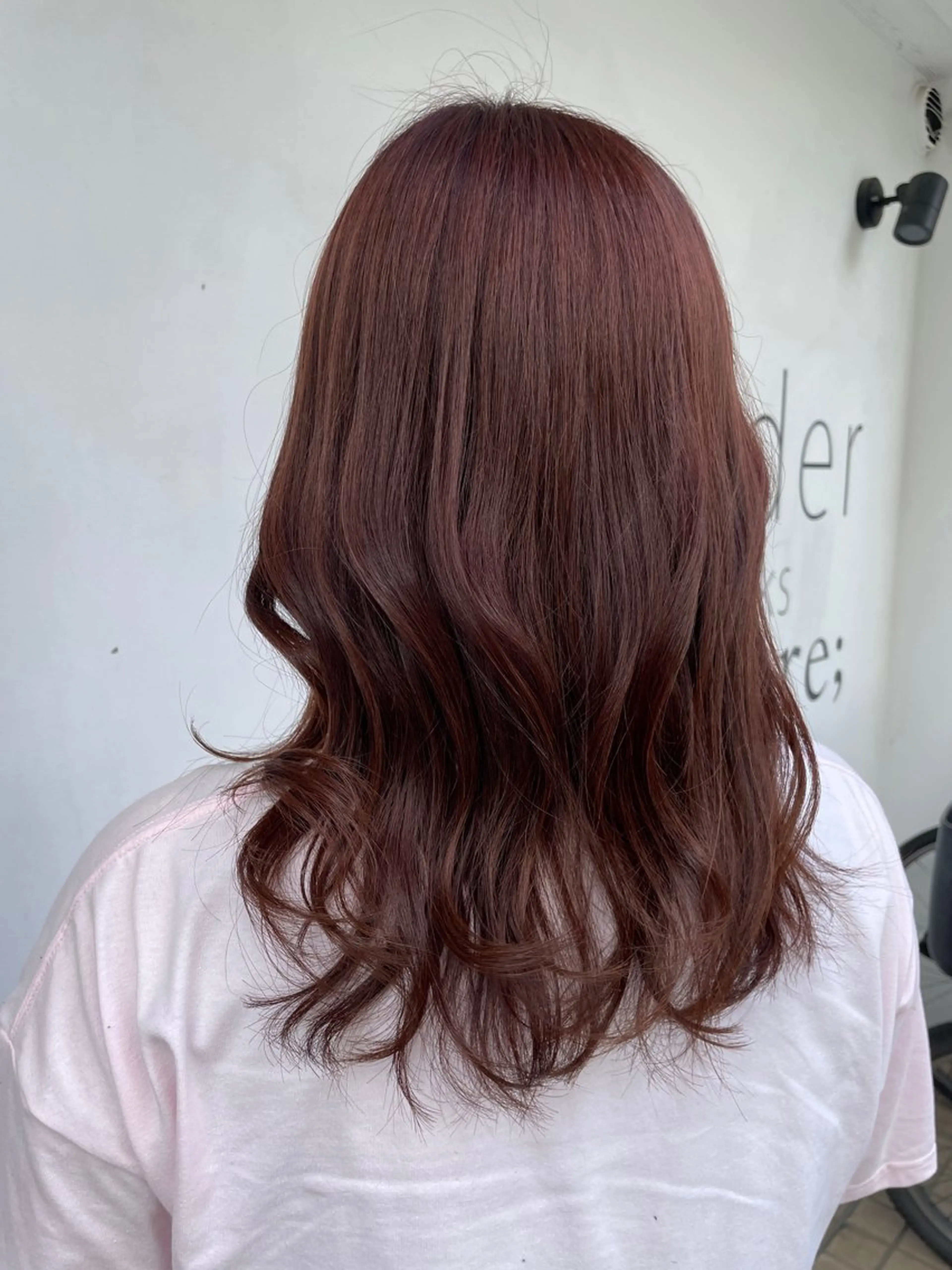 ロング ピンクブラウン カット ヘアカラー トリートメント re; みおのヘアスタイル