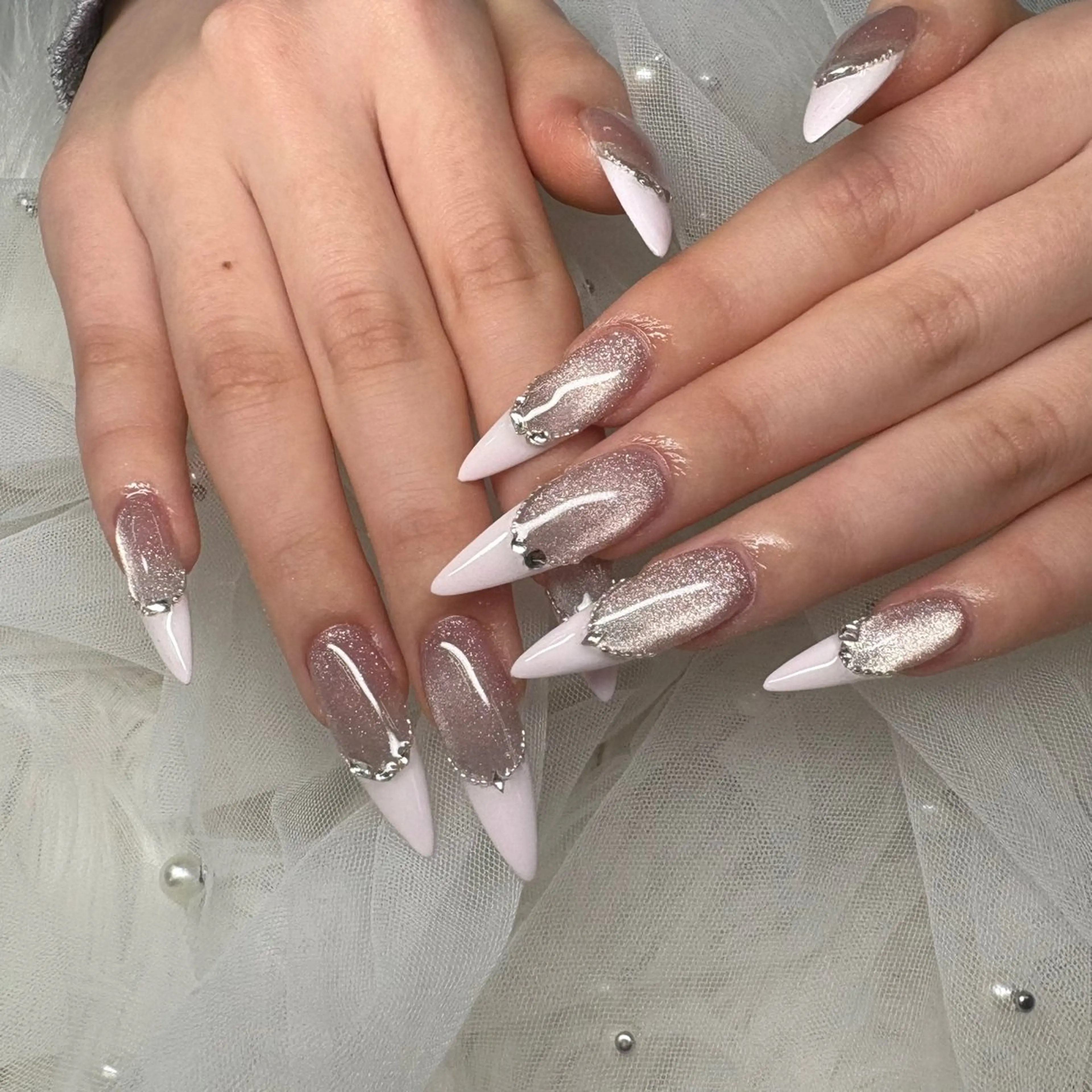 ネイル ハンドネイル SHION  のネイルデザイン