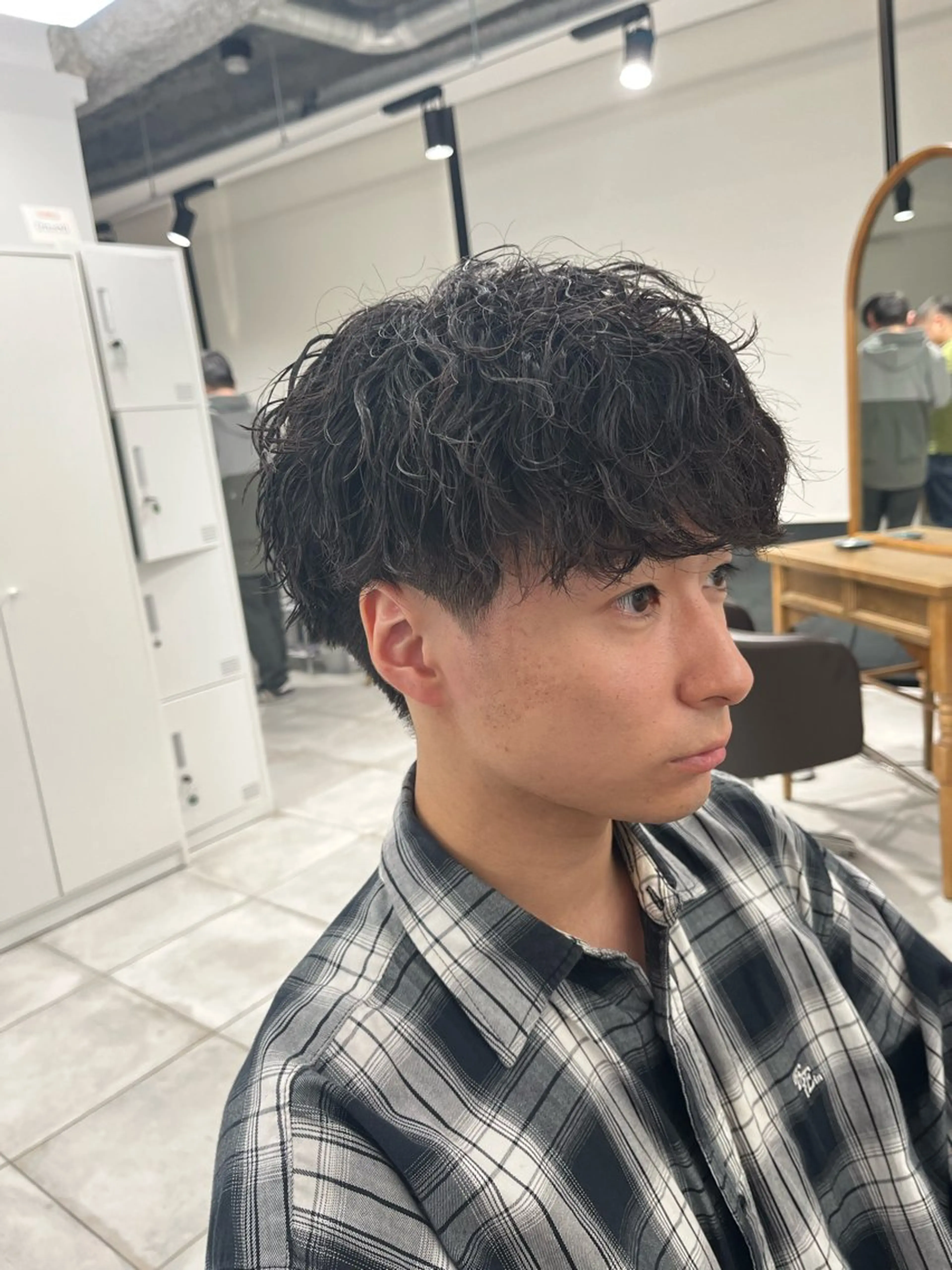 ショート パーマ メンズ 🏆メンズヘア特化 🥇代表りんぺーのヘアスタイル