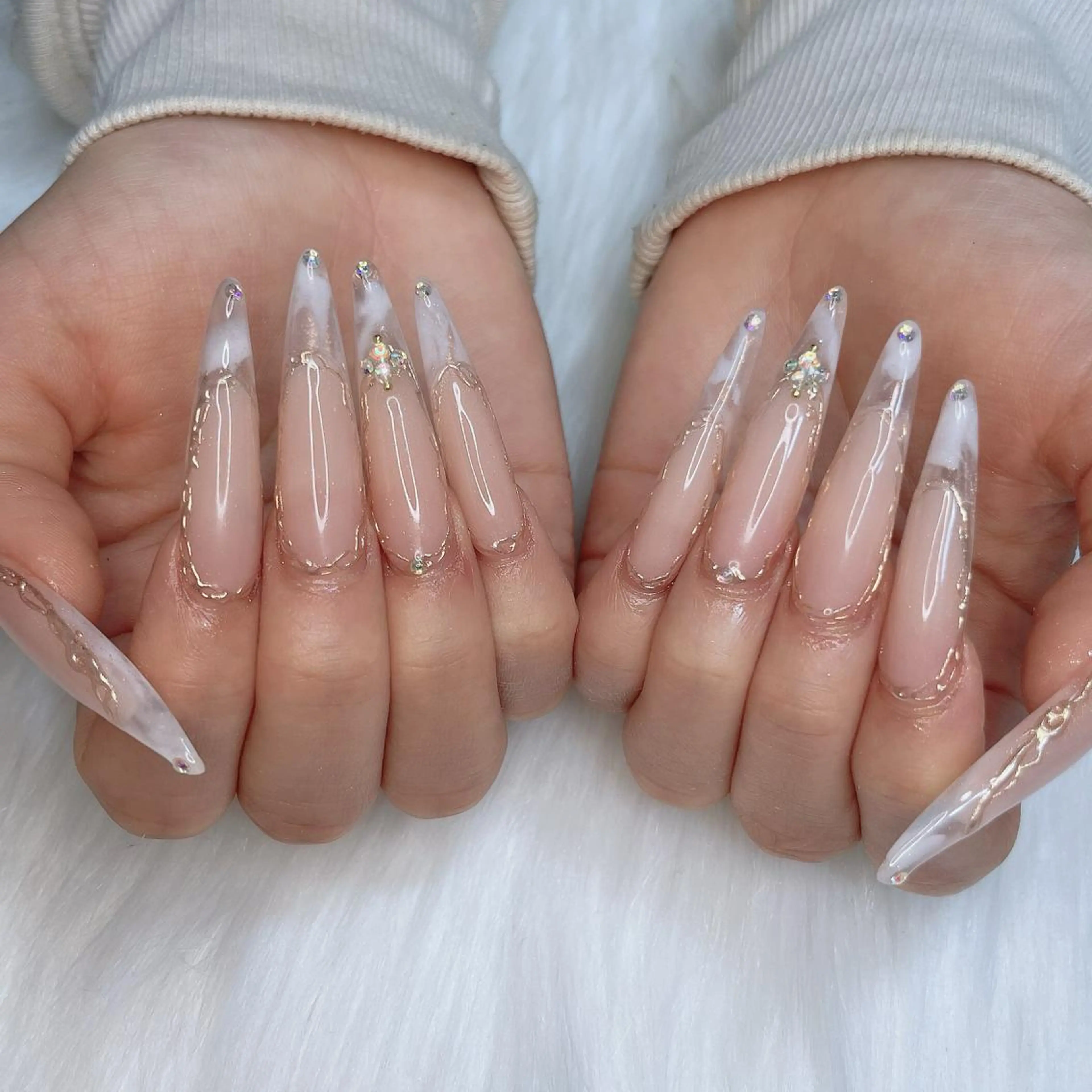 ネイル ロングネイル ハンドネイル Kayo 💅のネイルデザイン