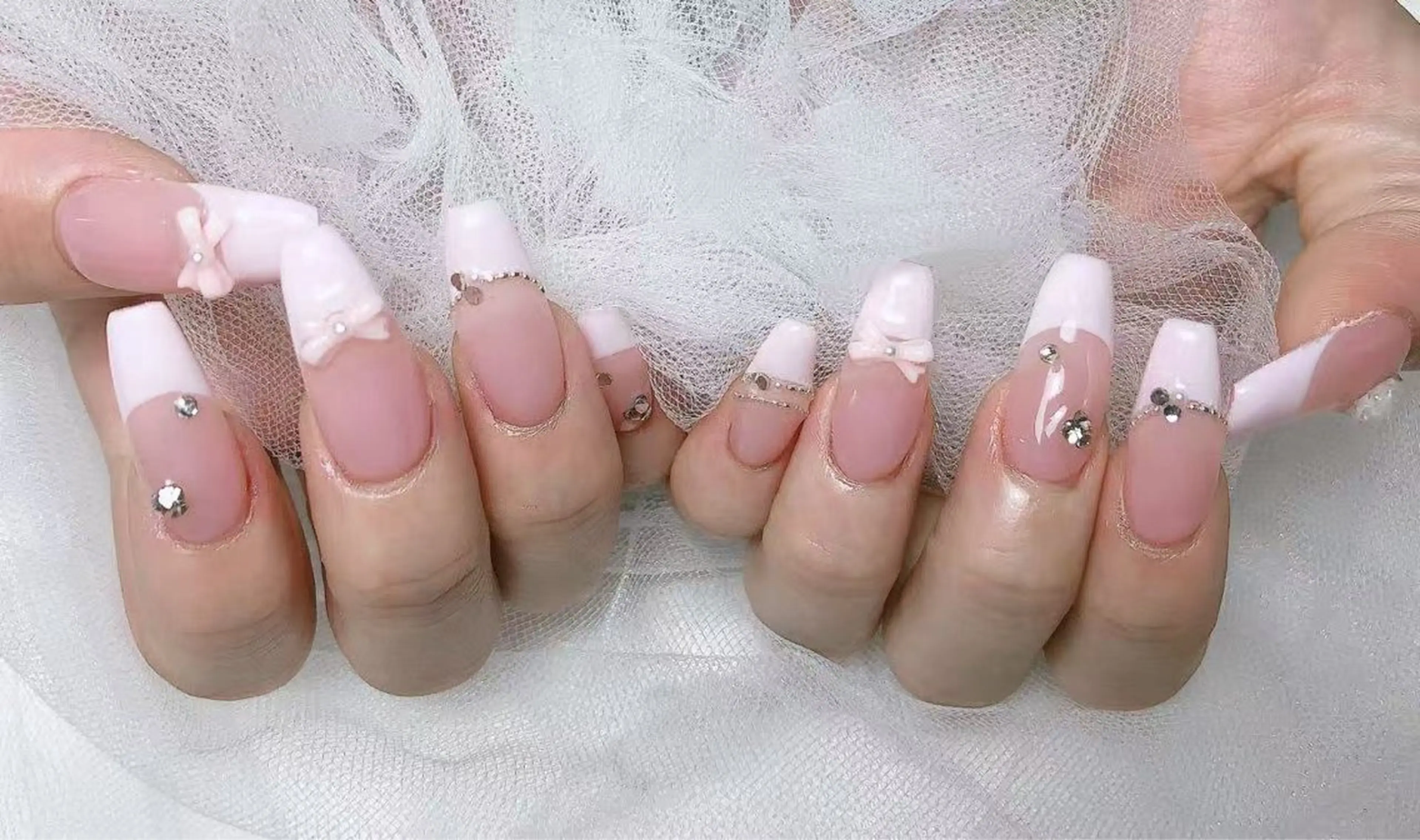 ネイル ルラワンネイル エンのネイルデザイン