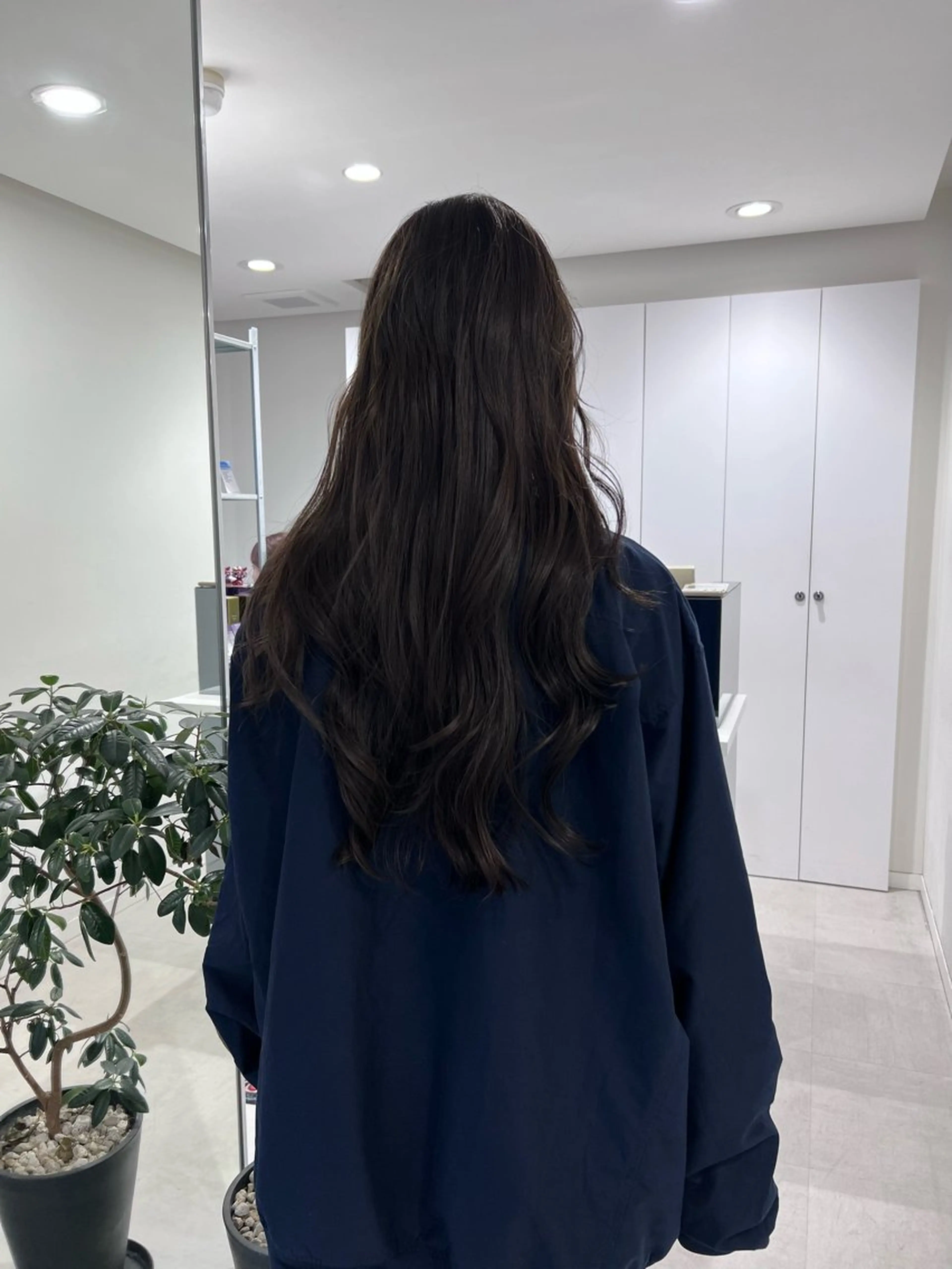 ロング カラー ヘアカラー トリートメント ヘッドスパ ヘアセット 🖤:抜け感×大人 スタイル/Aoiのヘアスタイル