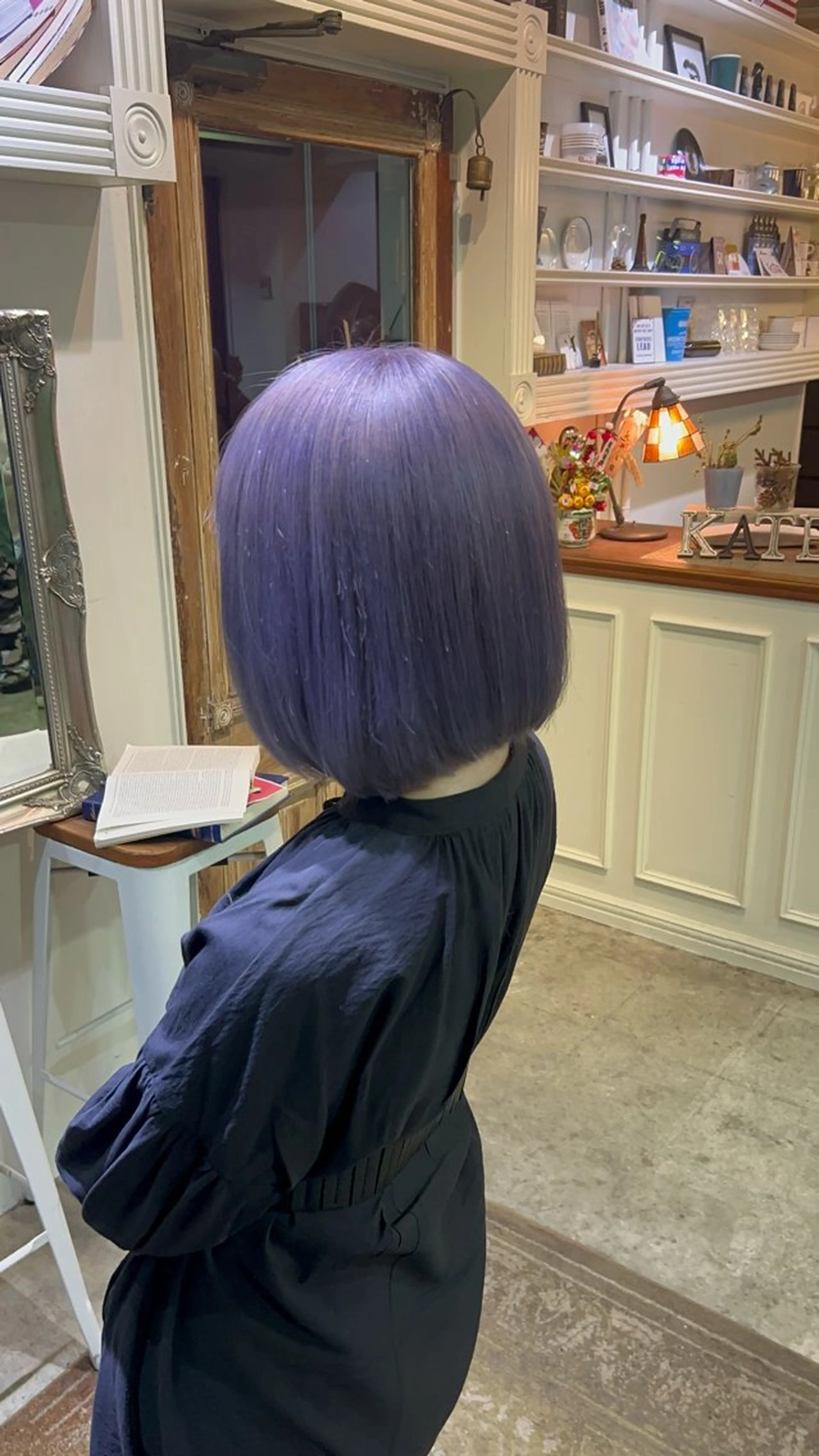 ショート カラー バイオレットカラー オカベ ショウマのヘアスタイル