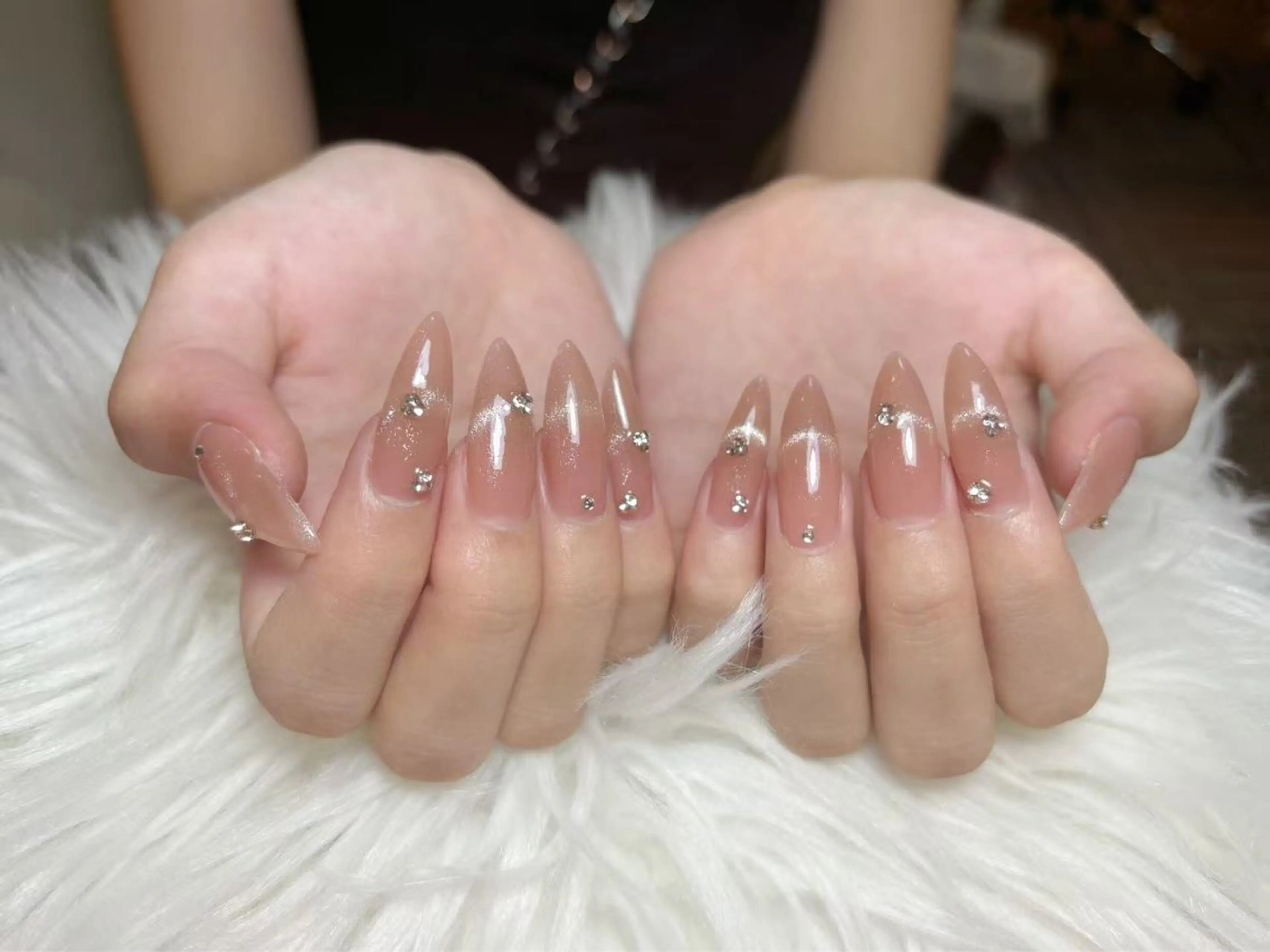 ネイル チークネイル 長さ出し フラッシュネイル フットネイル フレンチネイル ハンドネイル Niko nailサロンのネイルデザイン