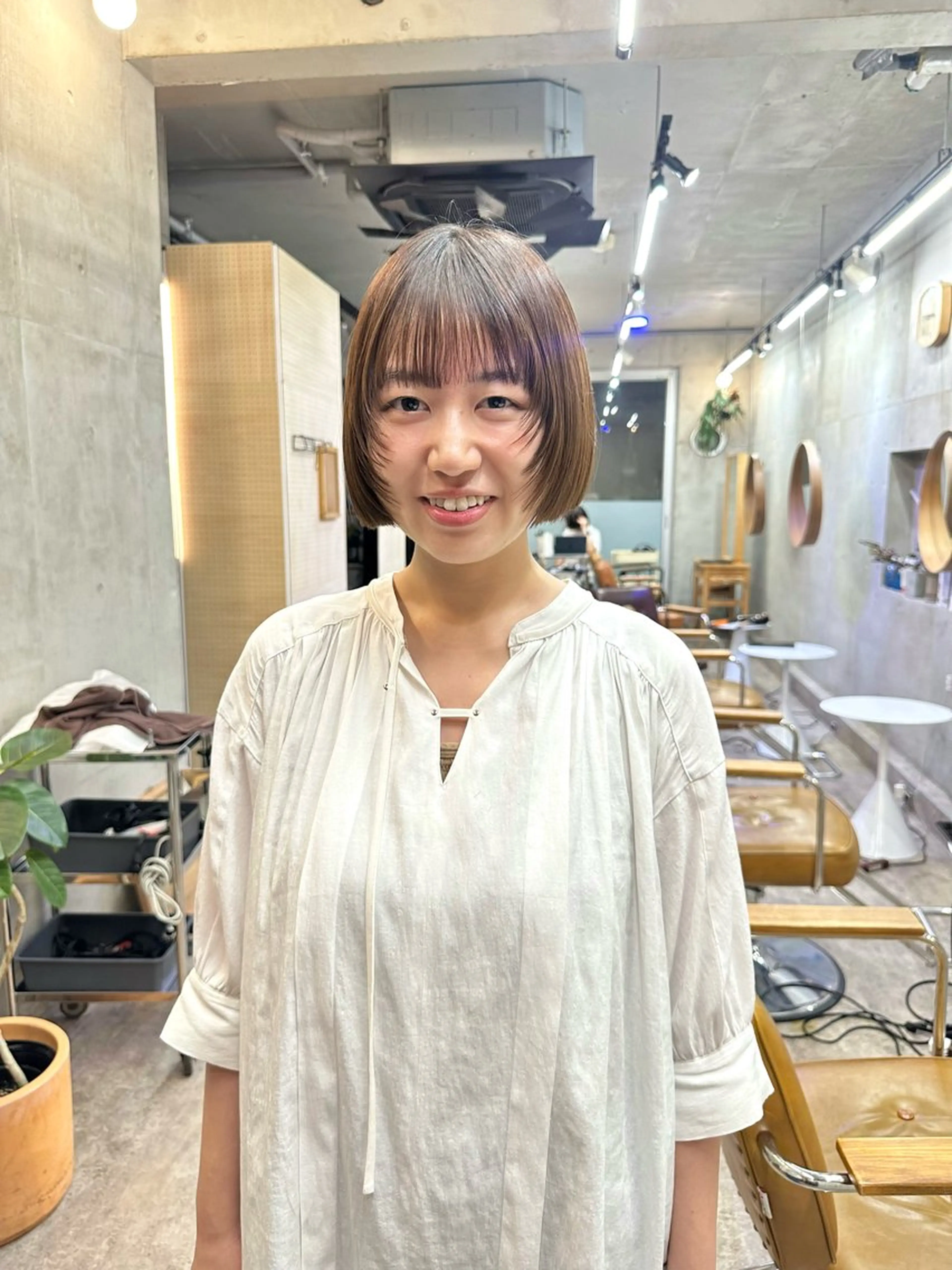 ショート カラー ボブレイヤー ベージュカラー ボブ レイヤーカット カットモデル募集中 ／HARUKA🎀のヘアスタイル