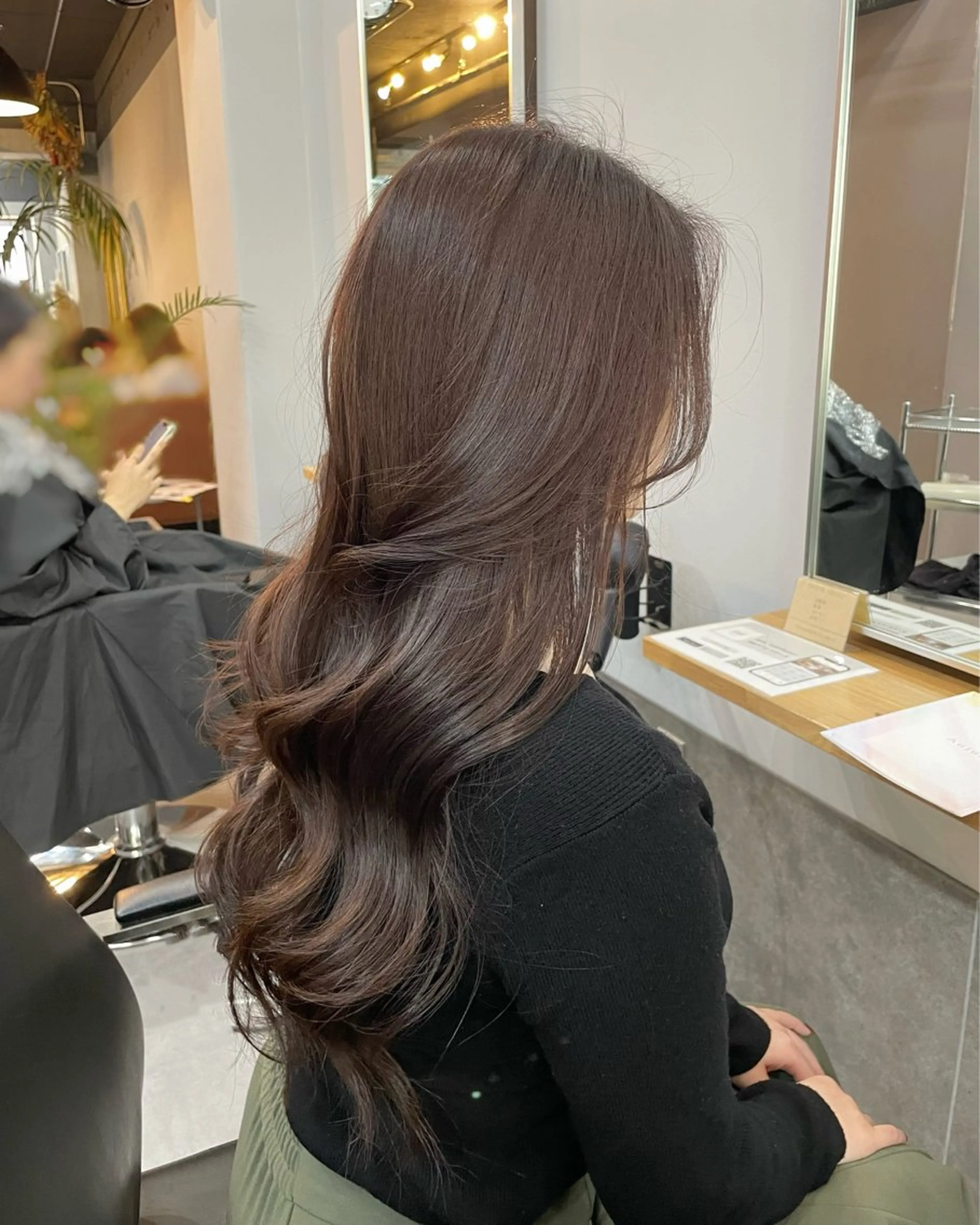 ロング カラー ミルクティーベージュ ❤︎レイヤー　MIAのヘアスタイル