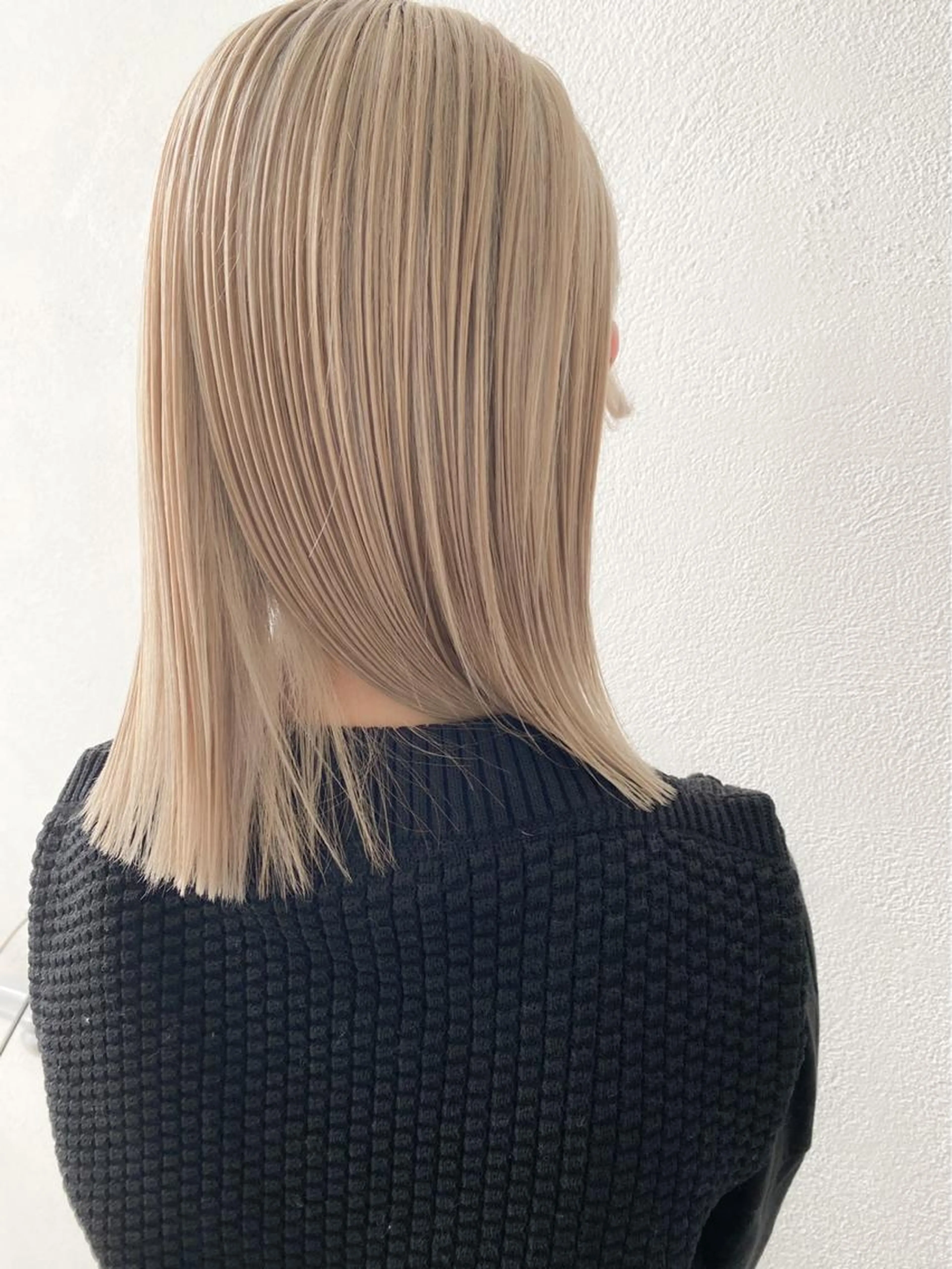 カット✂️+ケアブリーチ+カラー🥂+トリートメント✨ ダブルカラー 滞在時間210分の写真