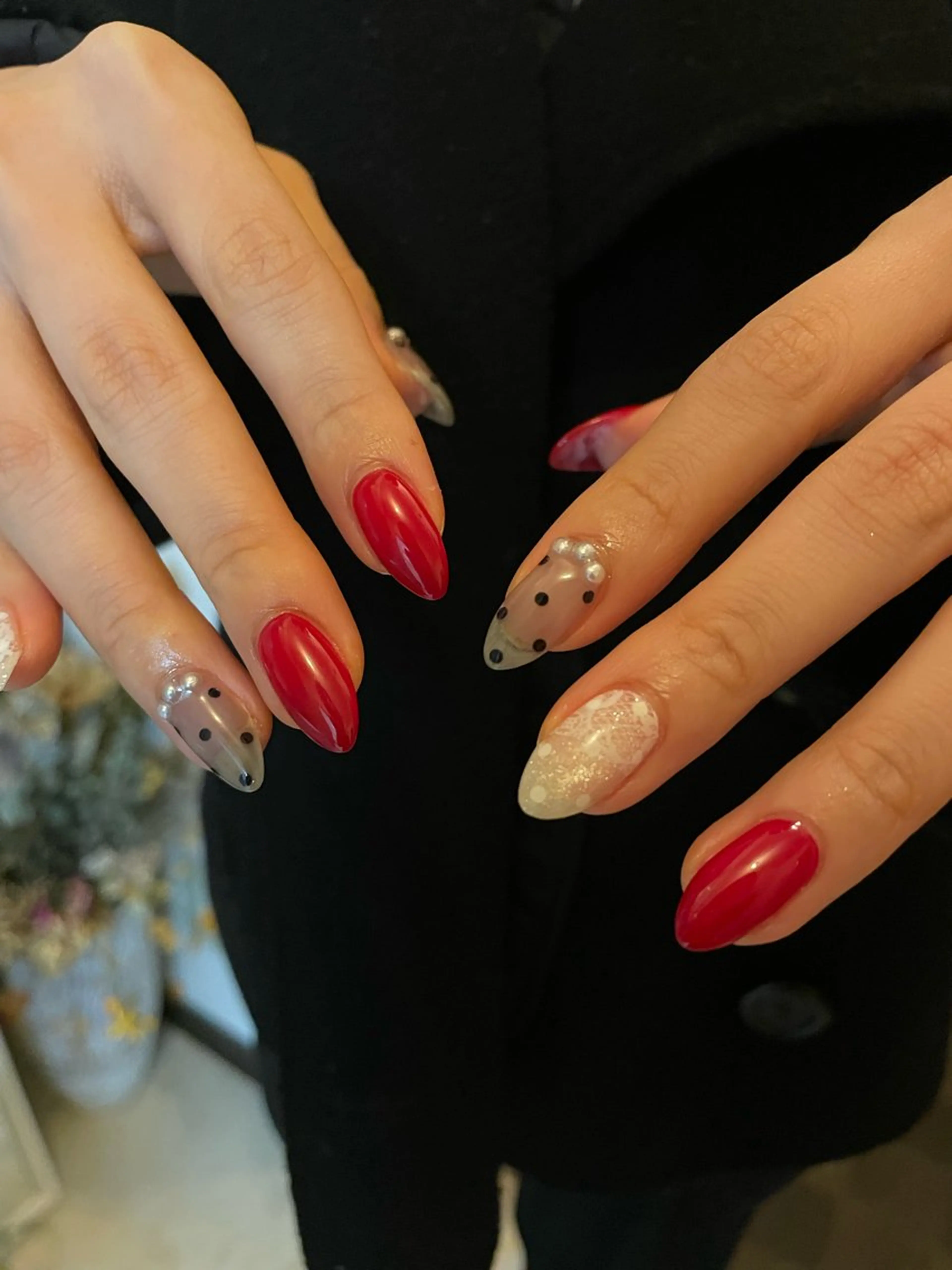 ネイル ハンドネイル フットネイル with hues AYAのネイルデザイン