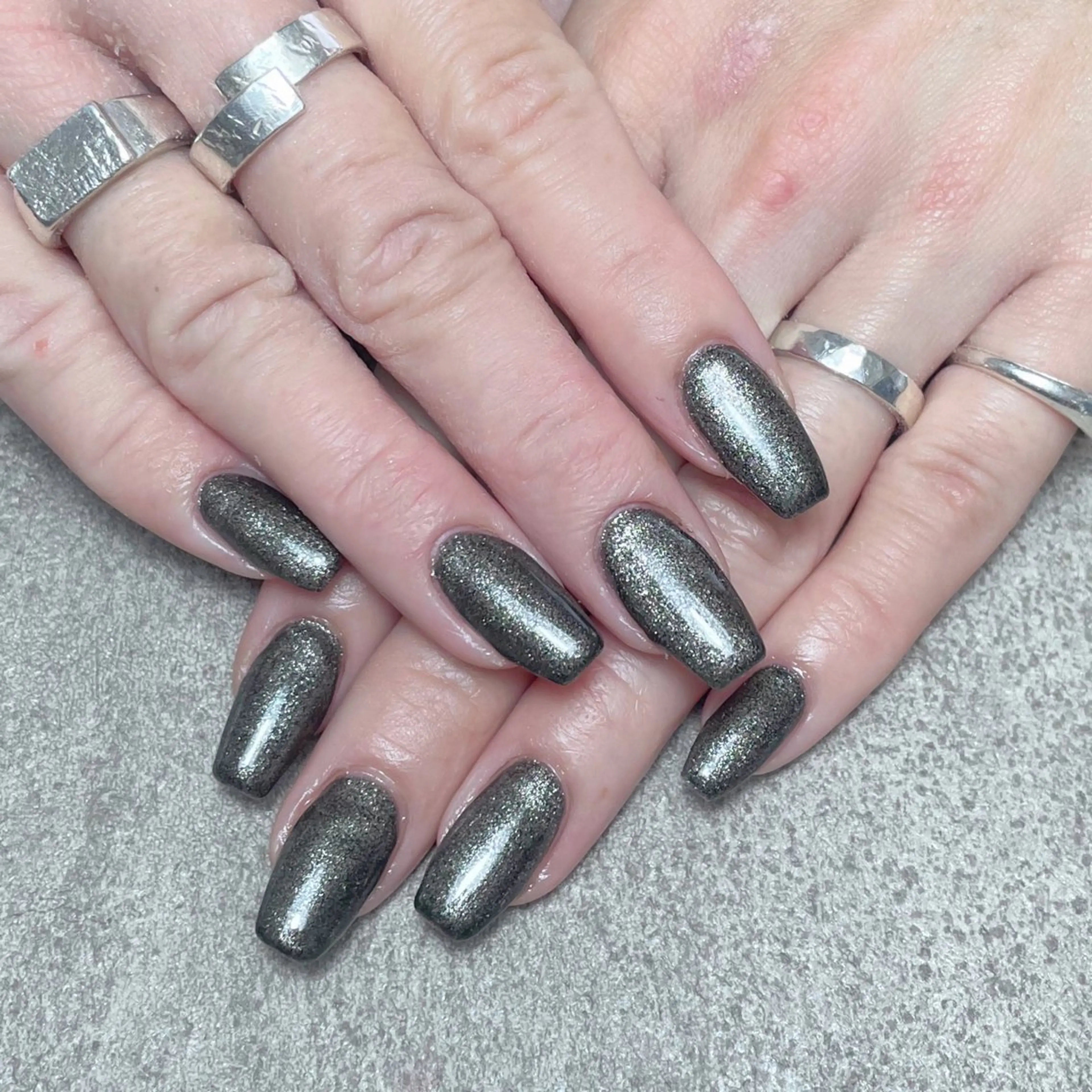 ネイル ハンドネイル nailroom DIASOMNIAのネイルデザイン