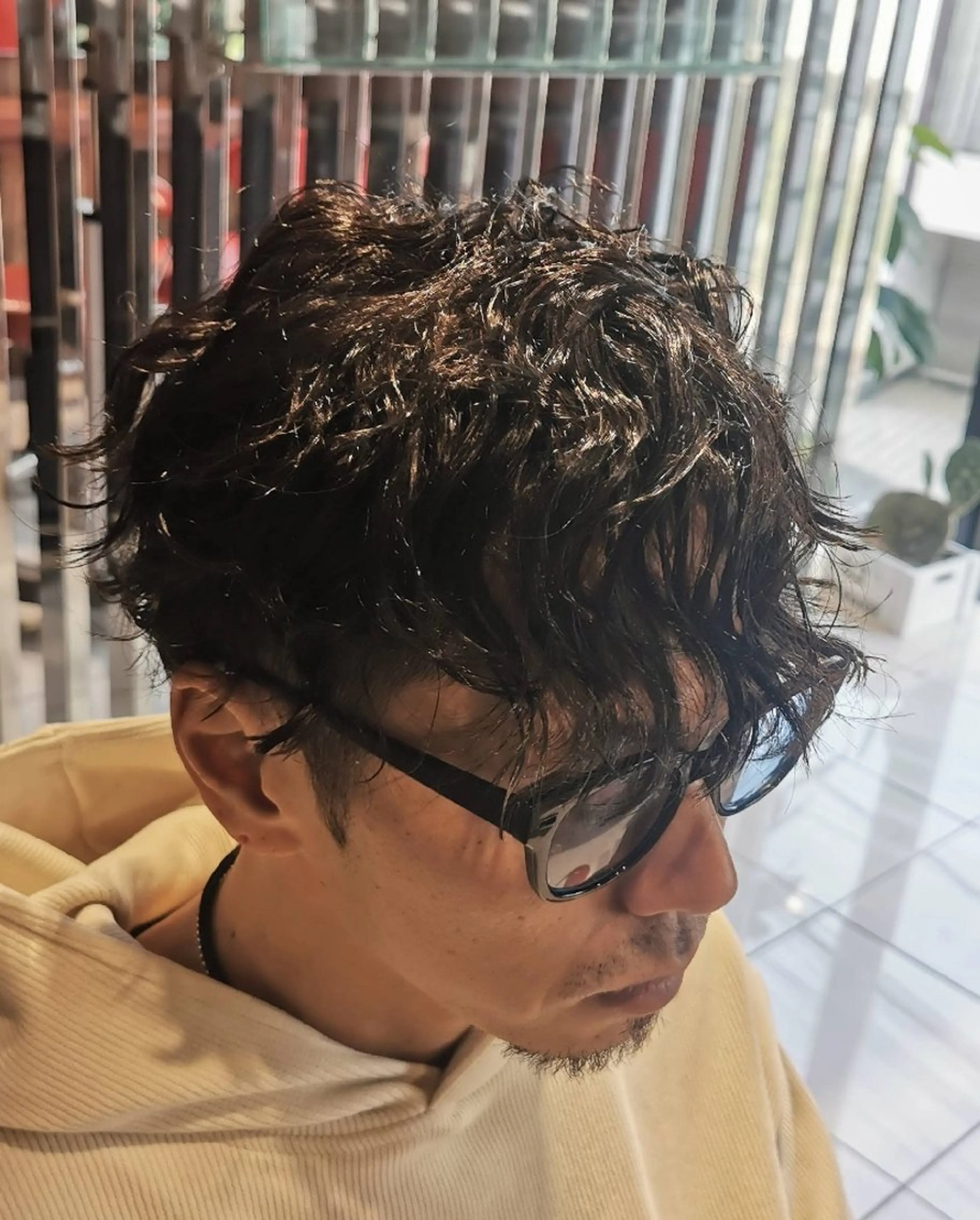 メンズ ショート パーマ メンズパーマ 波巻きパーマ カット パーマ ヨウコ YOKOのヘアスタイル