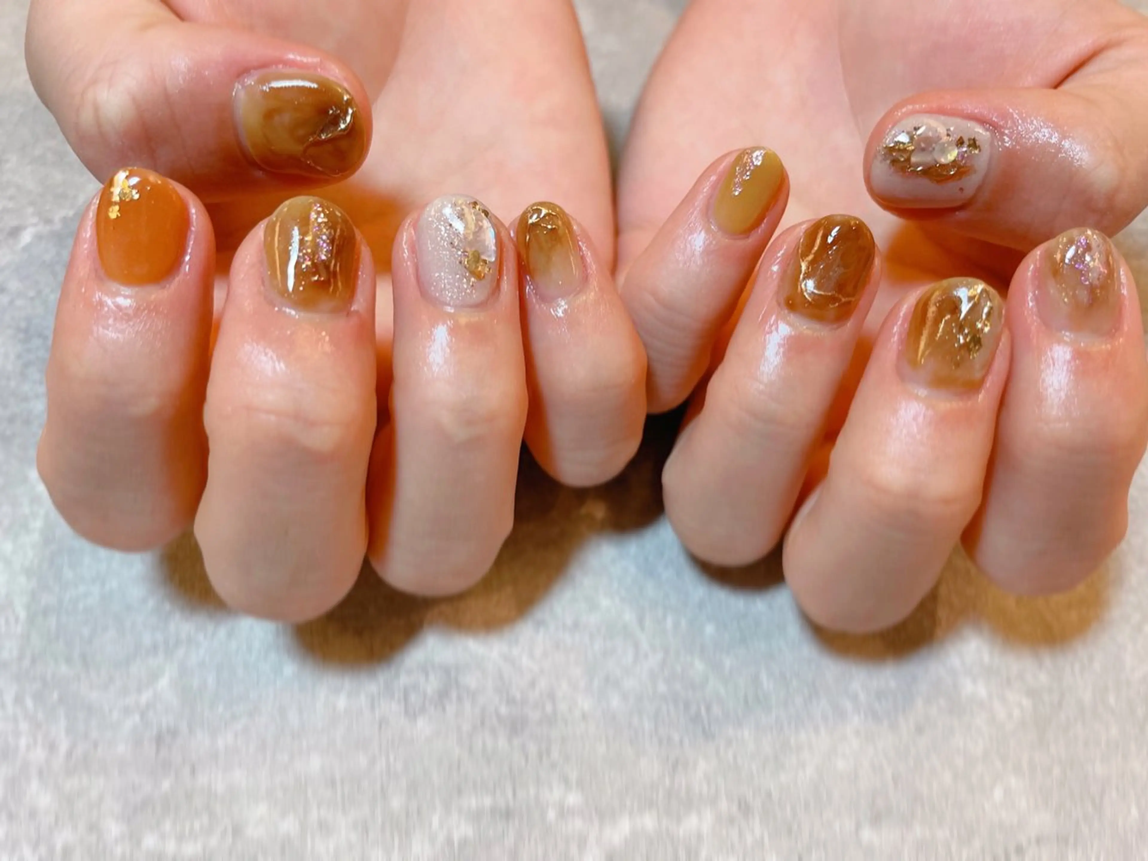 ネイル ミラーネイル ニュアンスネイル ハンドネイル foglia❁﻿. ⌇﻿imamuraのネイルデザイン