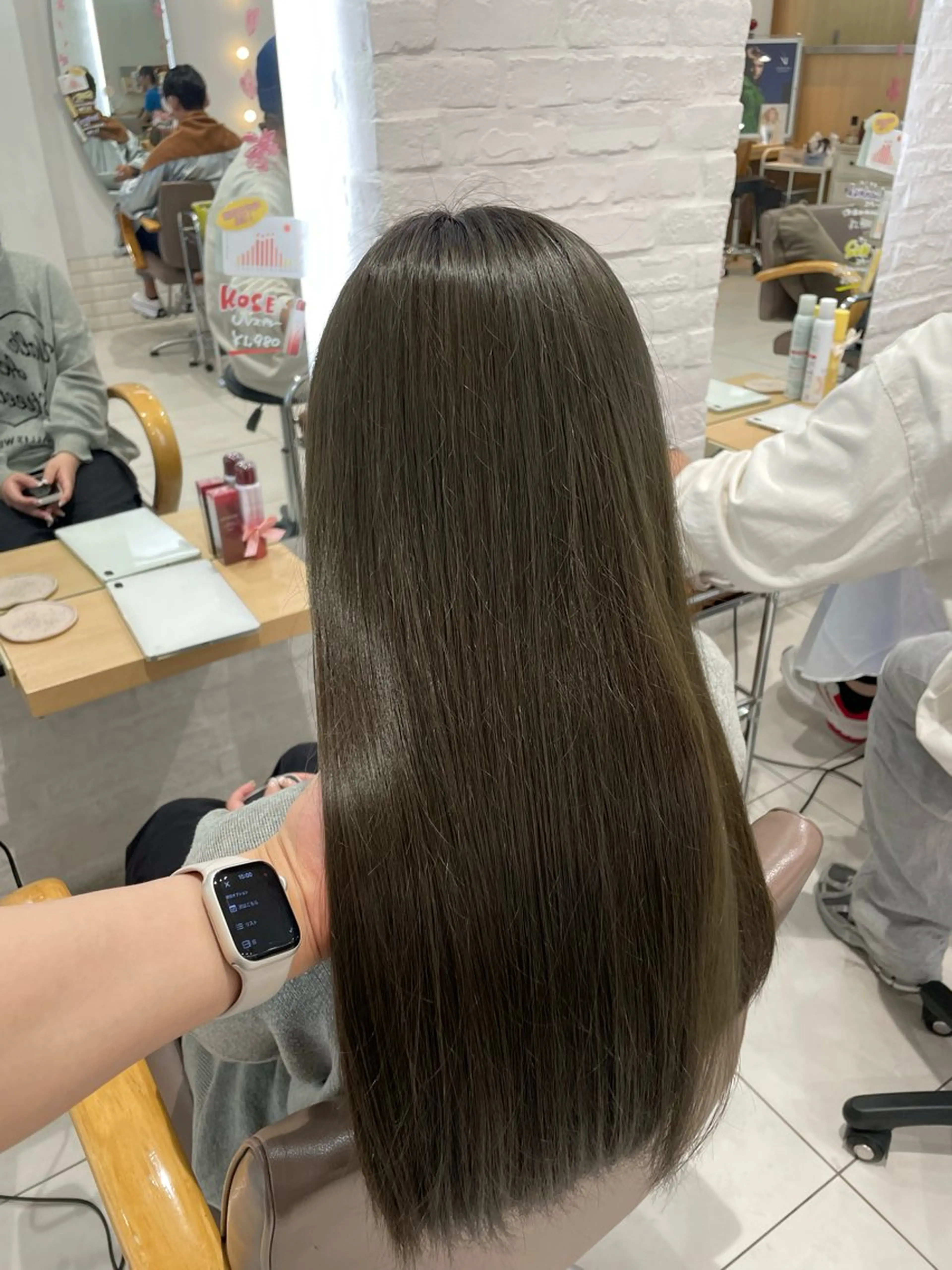 ロング 顔まわりレイヤー 姫カット 韓国風ヘア レイヤーカット ロング 🧸SAKI🎀 韓国レイヤーのヘアスタイル