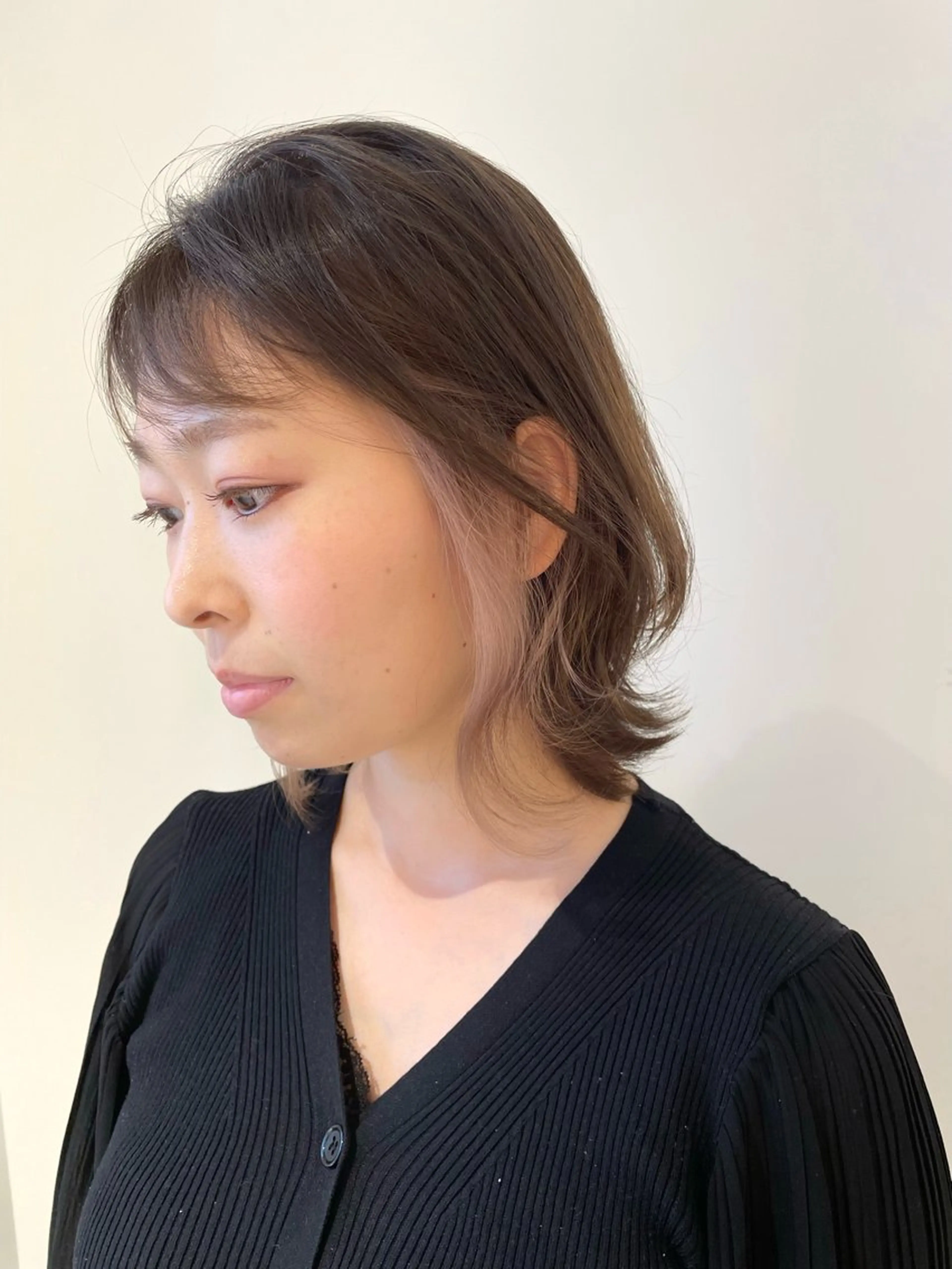 ショート カラー ベージュカラー インナーカラー ミルクティーベージュ ピンクカラー ピンクベージュ ヘアカラー トリートメント 美髪カラー✨本間 貴広のヘアスタイル